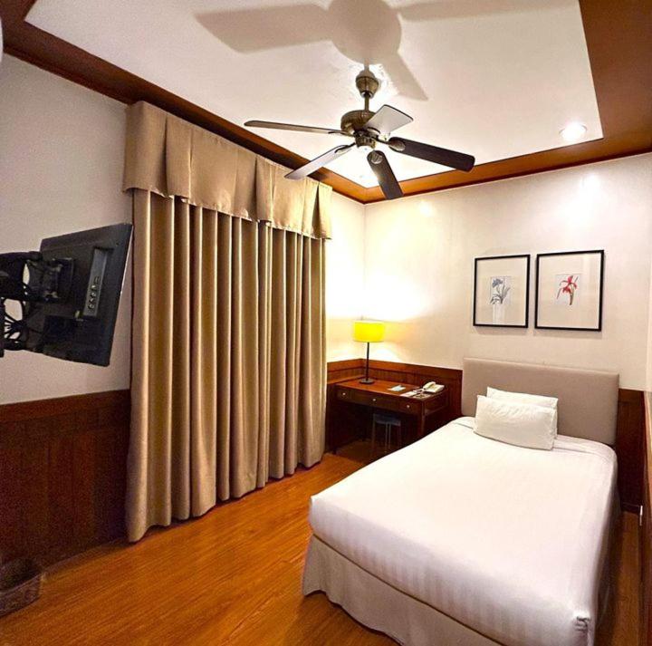 Limited Standard Suite photo 2