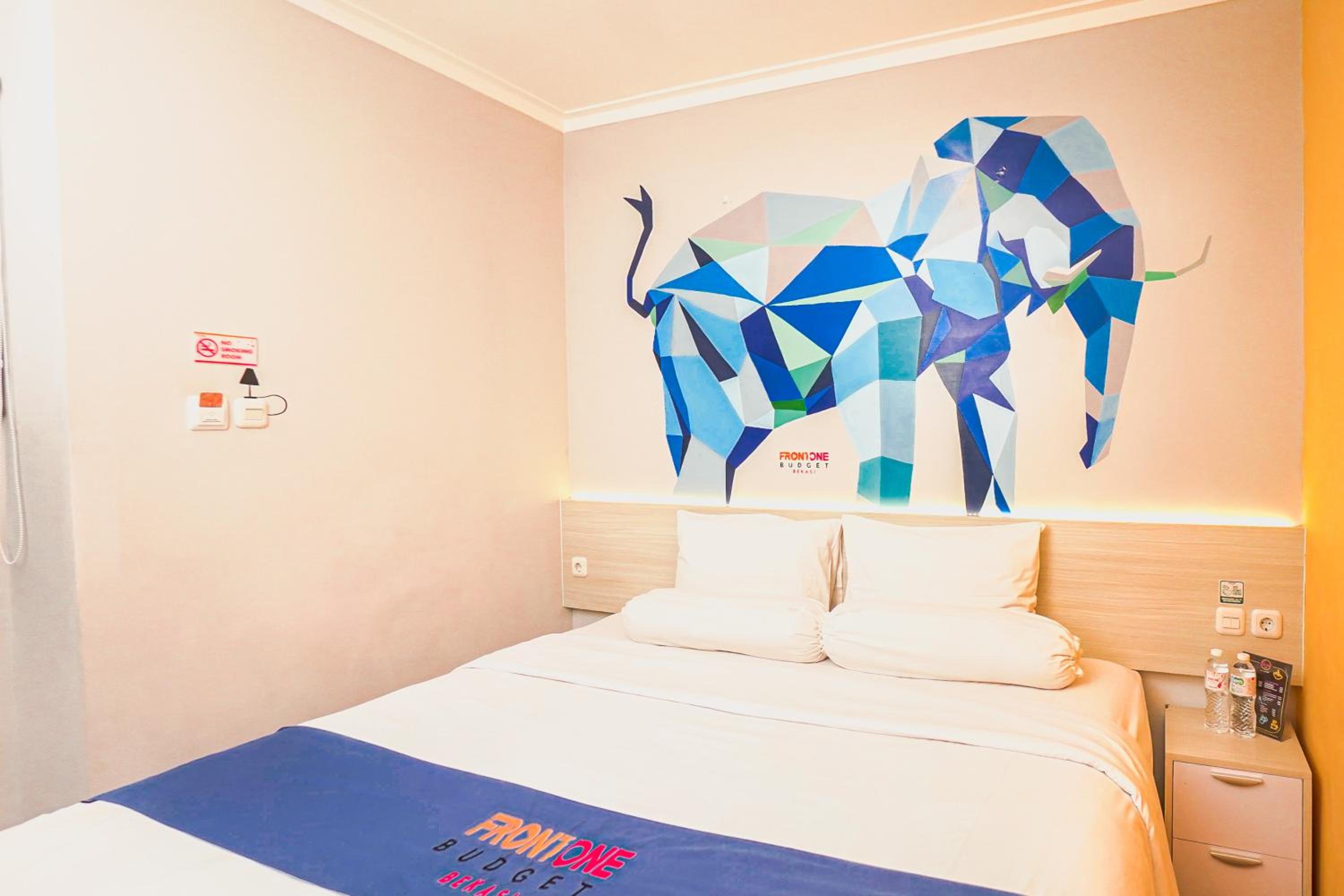 Queen Room - Photo 2