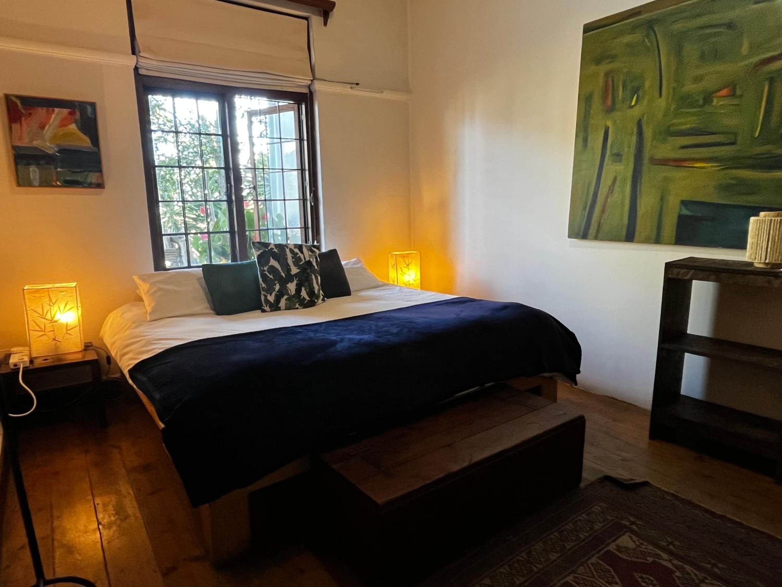 Double or Twin Room with Shared Bathroom photo 1