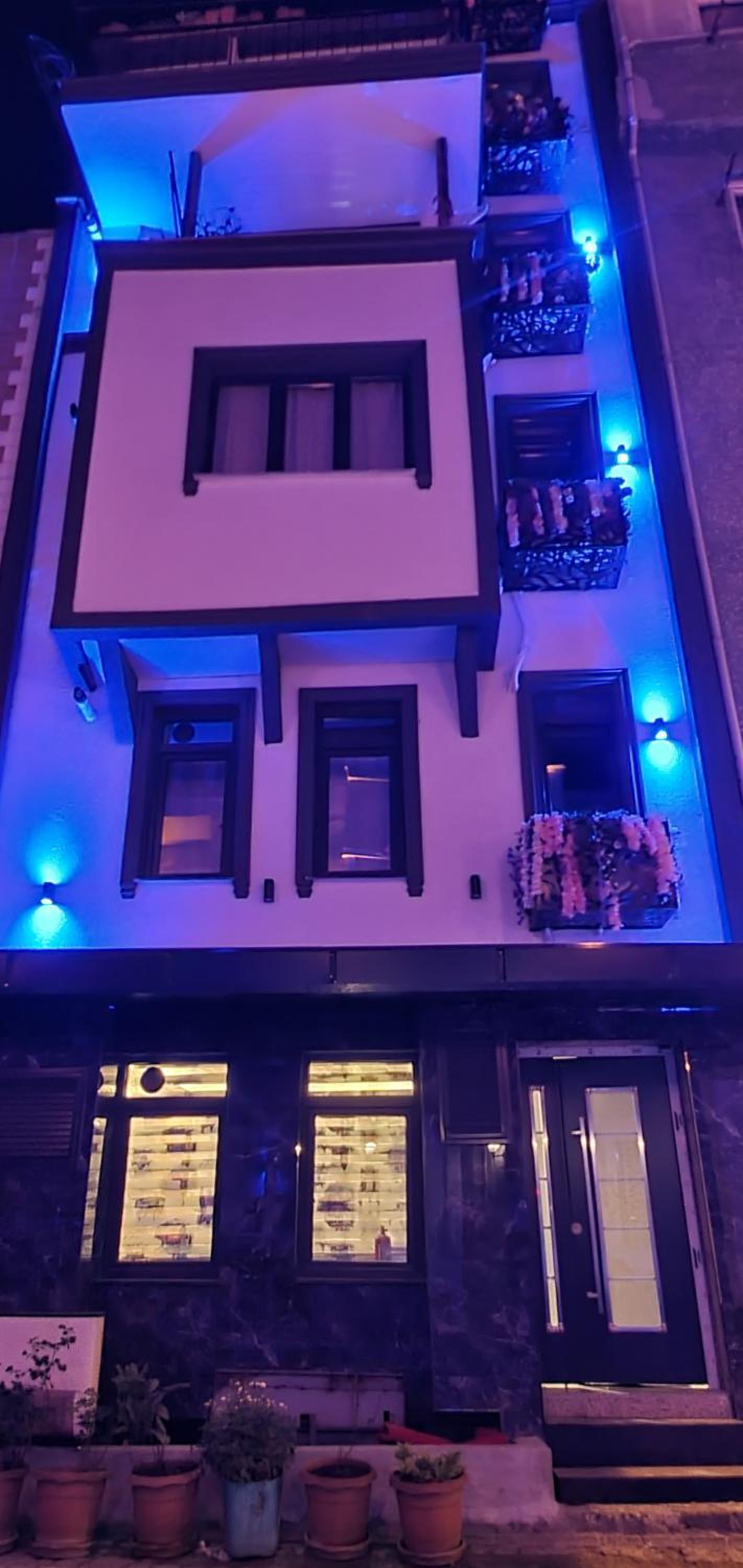 Apartment photo 2