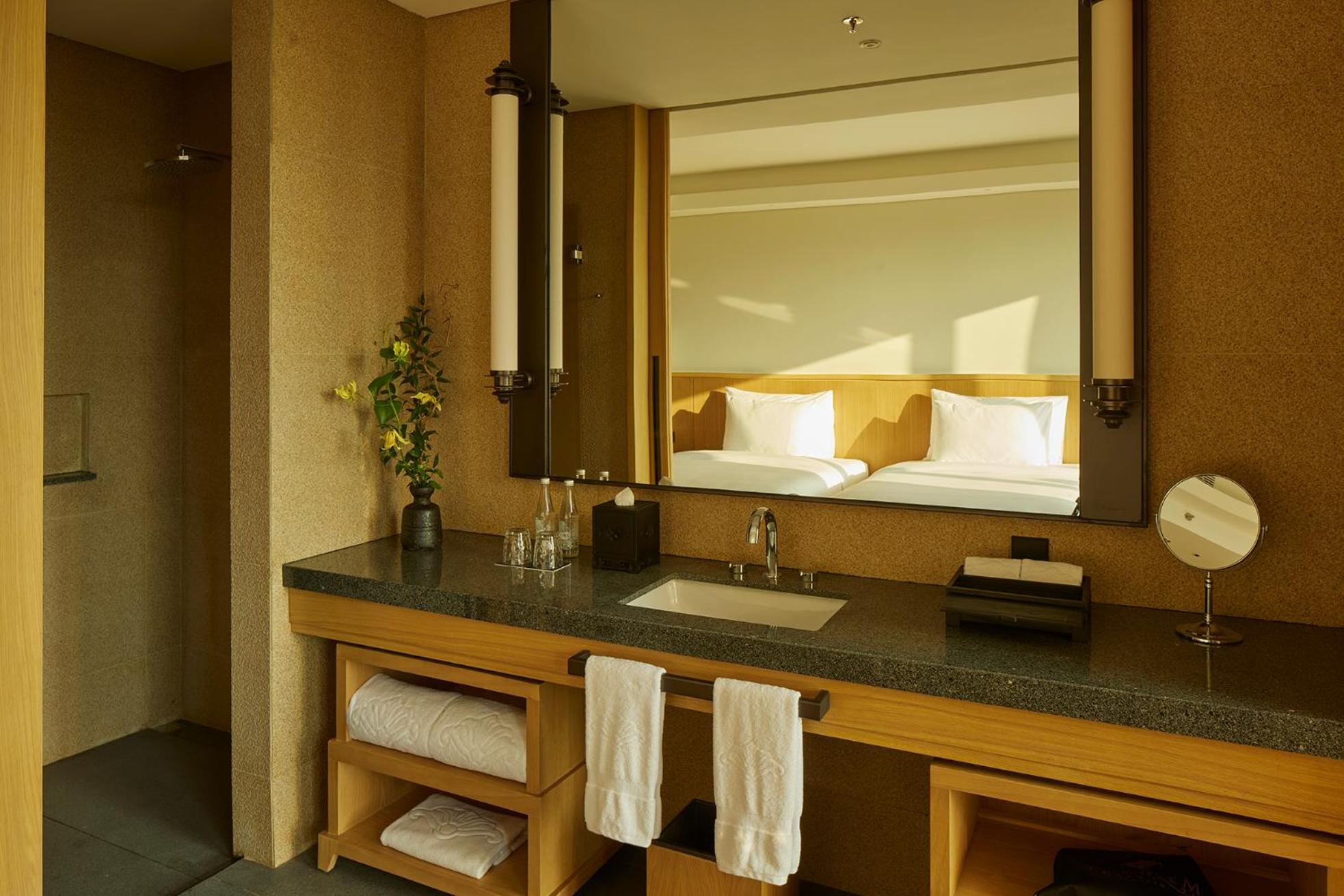 Deluxe Twin Room - Photo 2