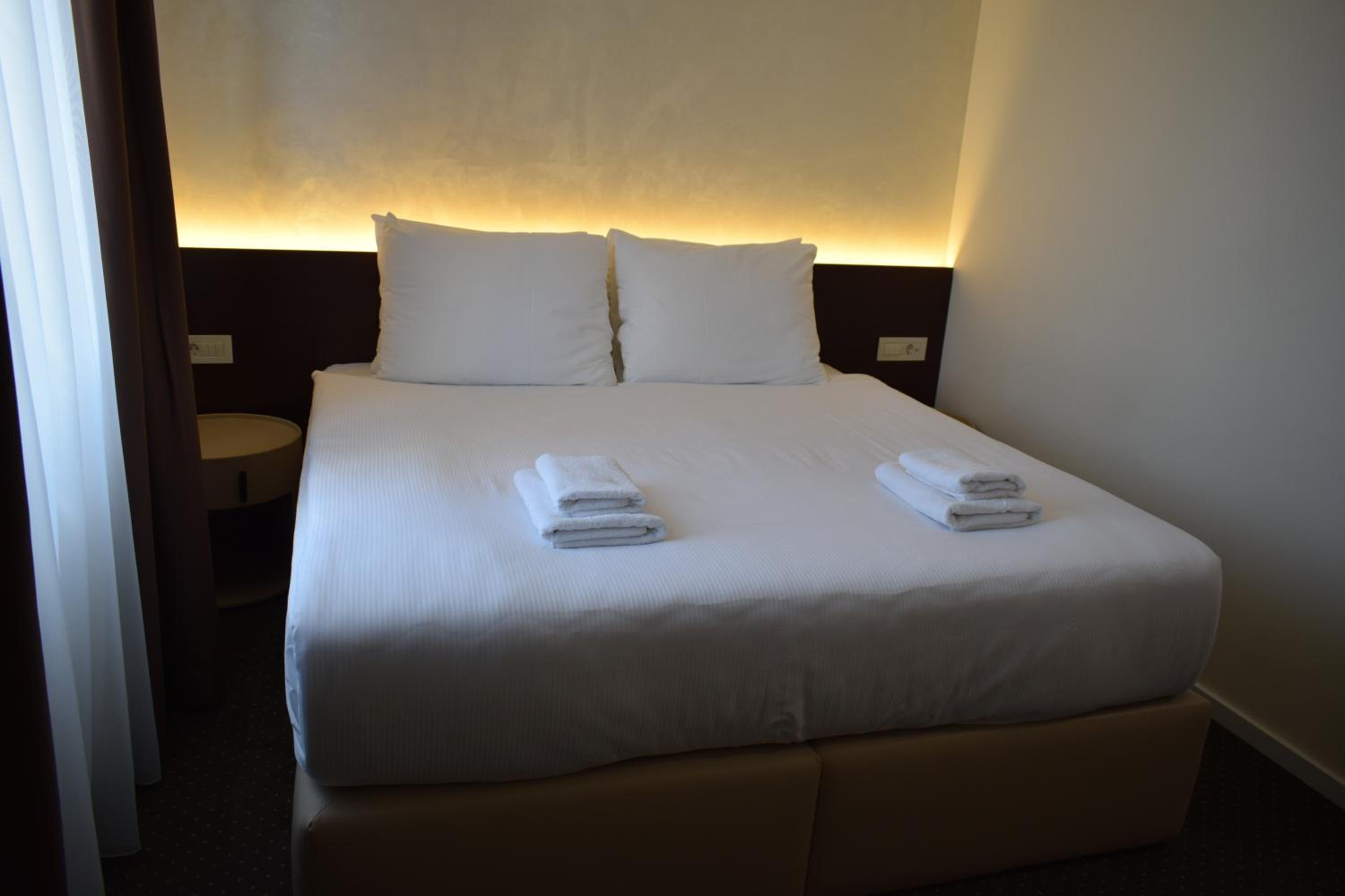 Economy Double Room - Photo 1