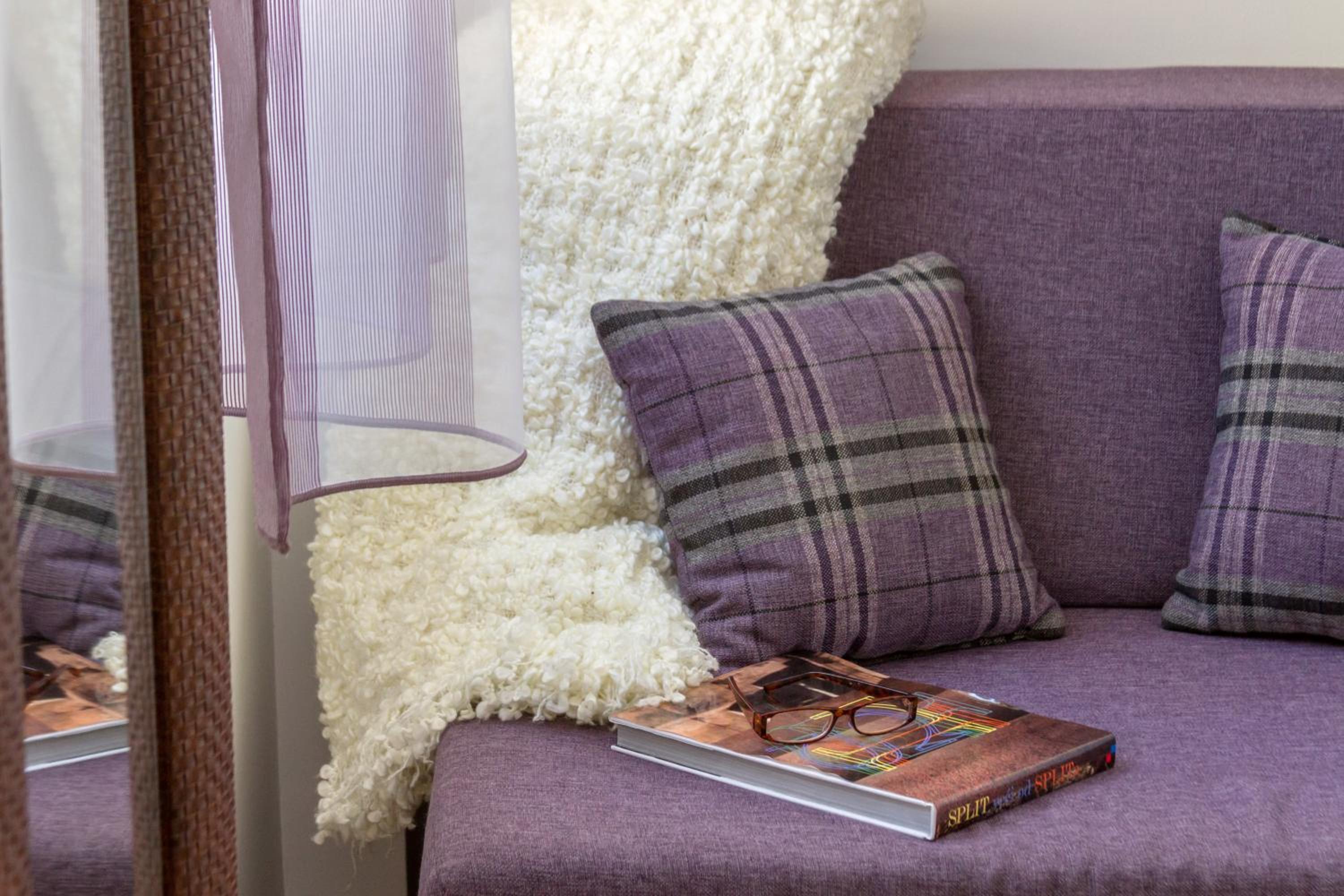 Double Room - Photo 6