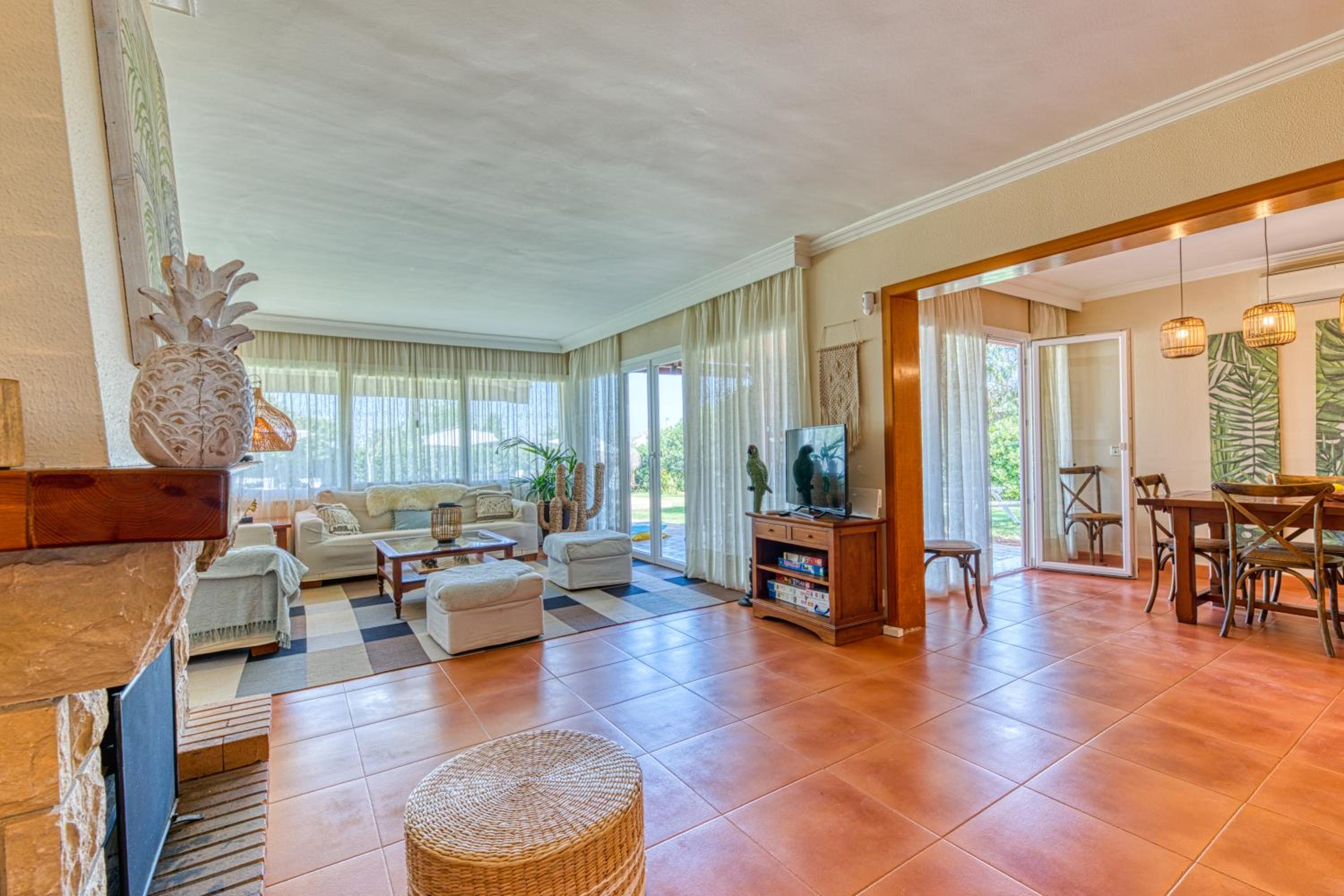 Casa de cuatro habitaciones