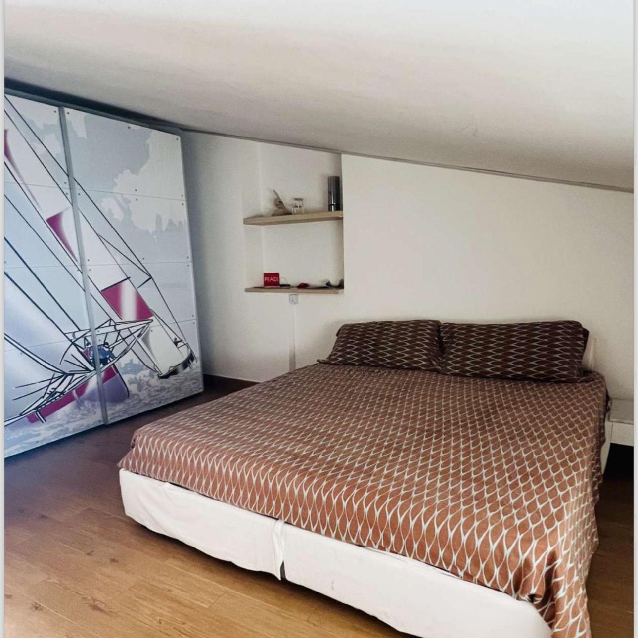 One-Bedroom Apartment with Sea View and Terrace photo 1