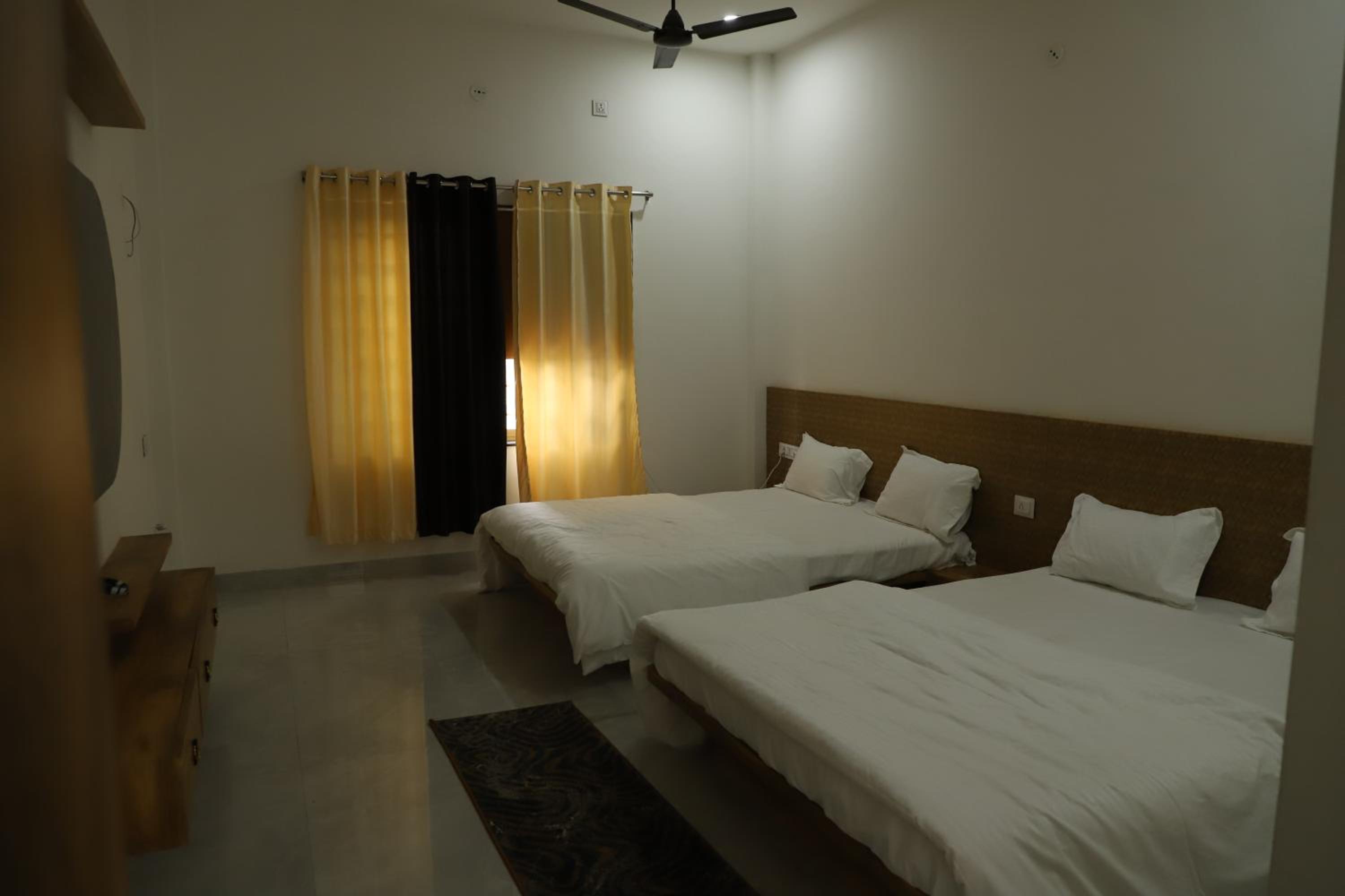 Quadruple Room photo 2