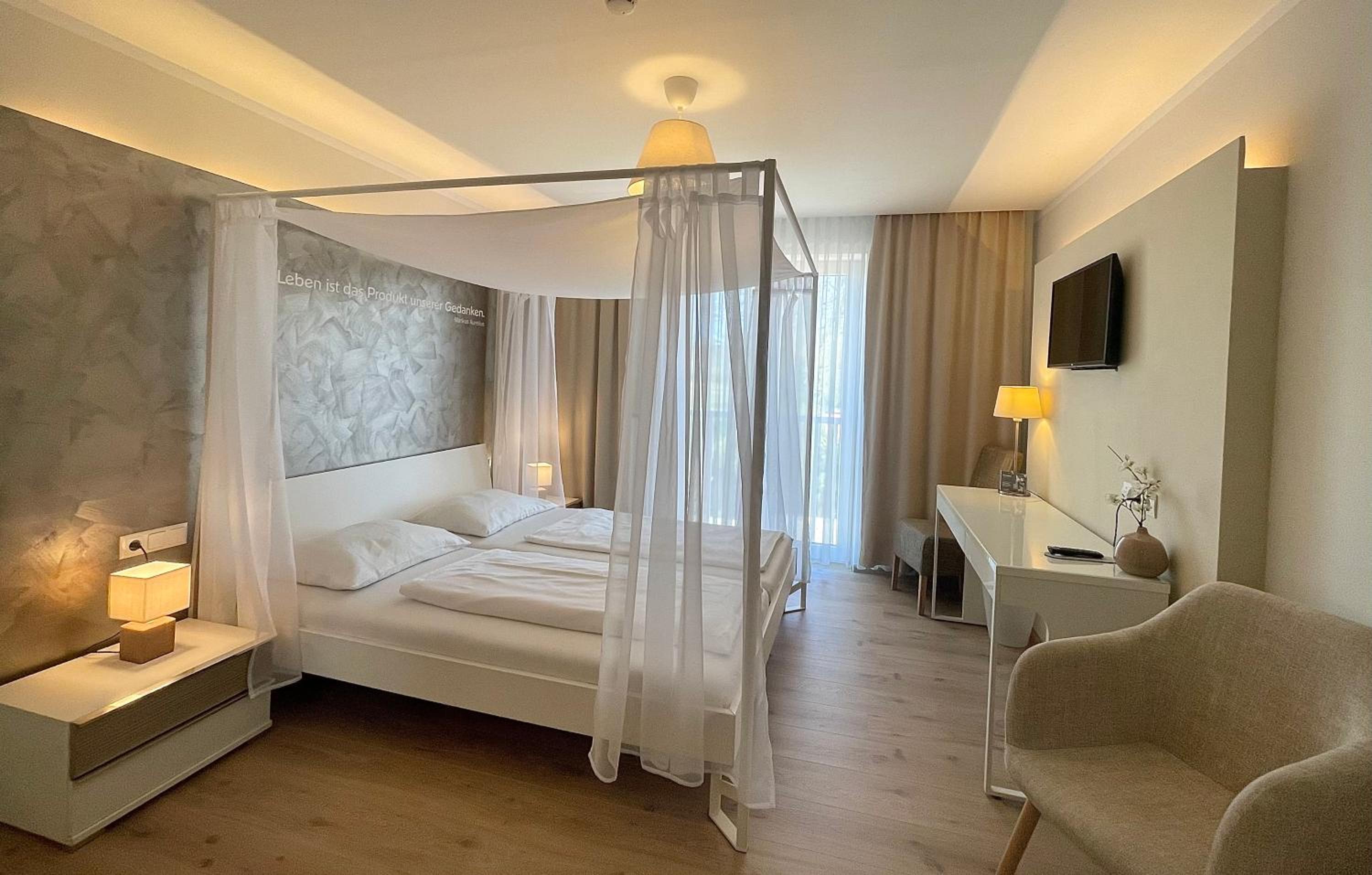 Double Room - Photo 1