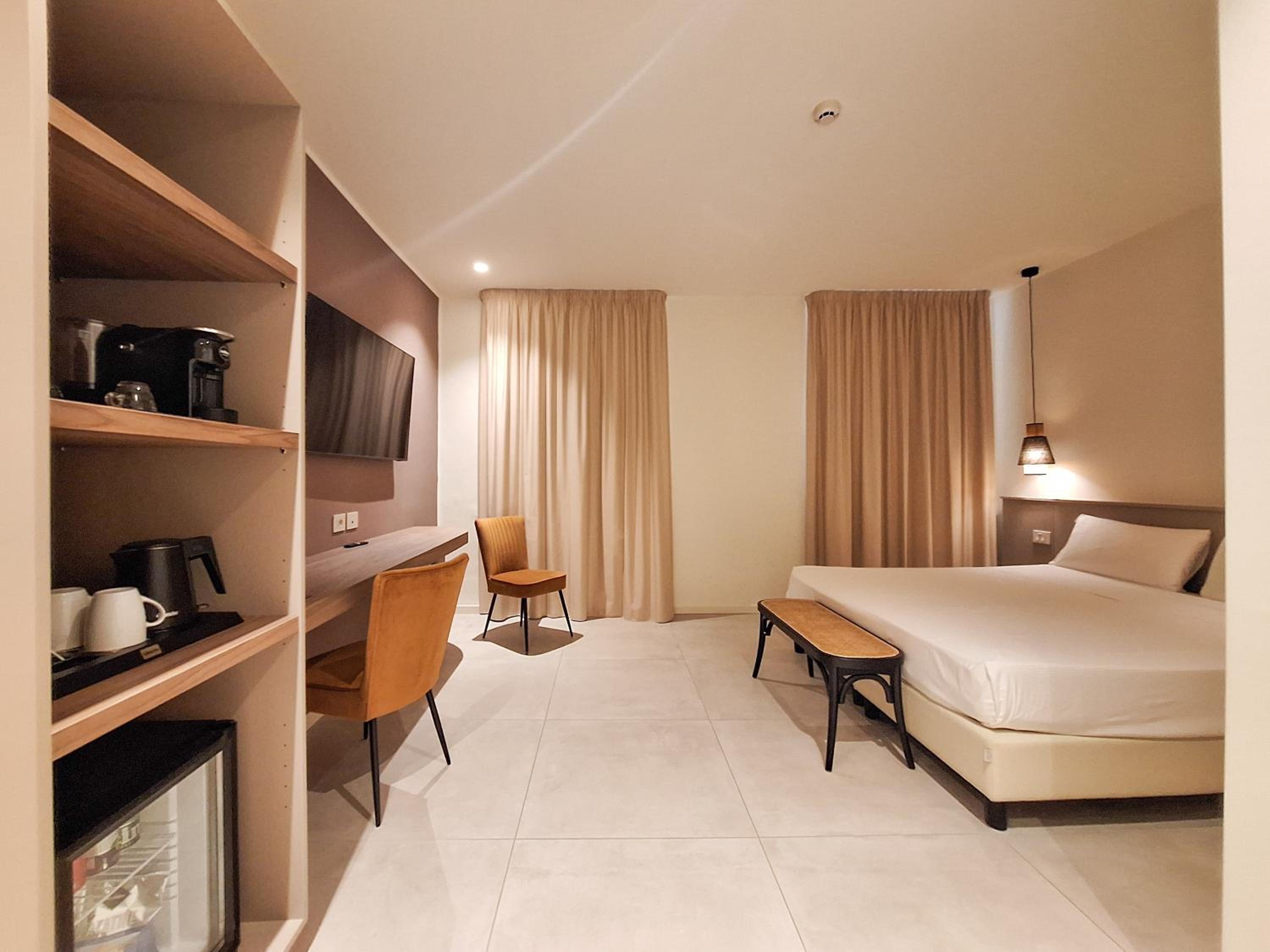 Superior Double Room - Photo 7