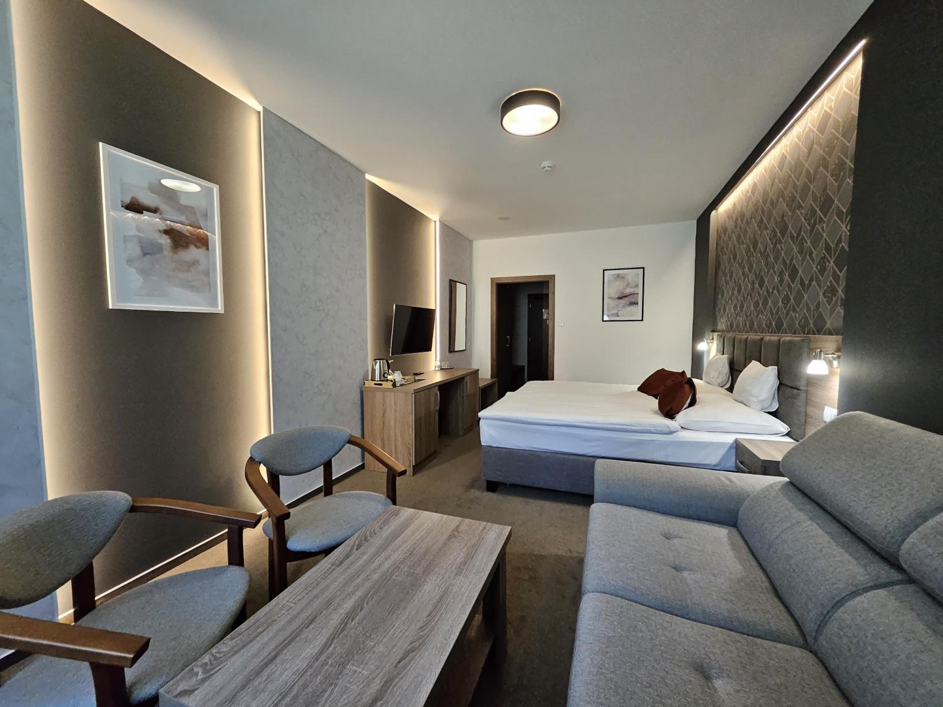 Superior Double Room - Photo 6