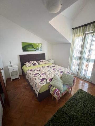 Apartment with Sea View photo 1