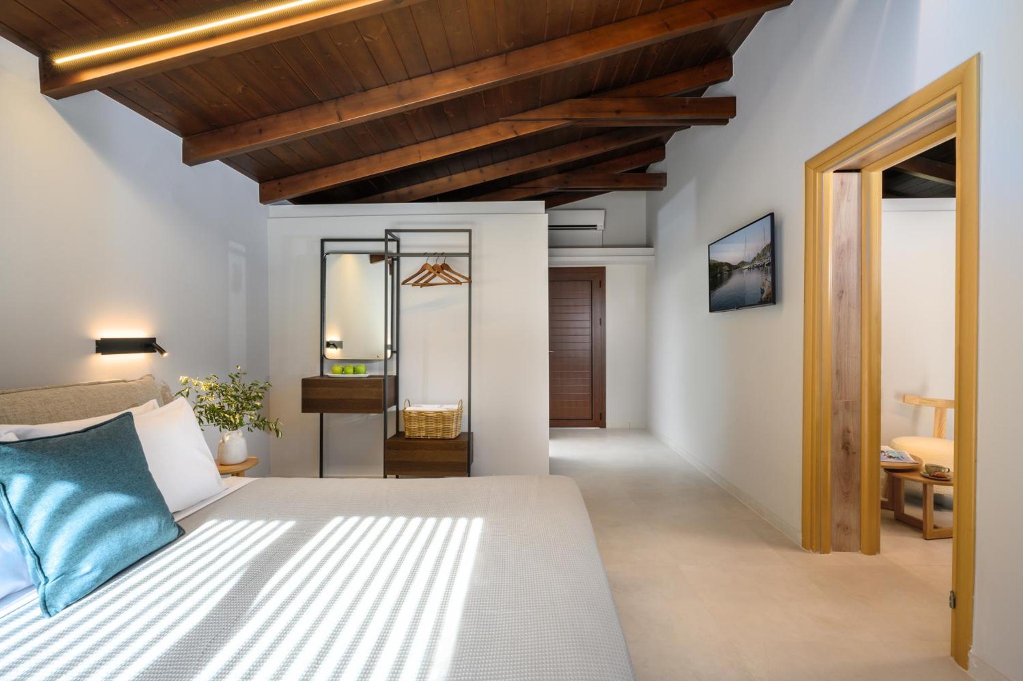 Suite With Balcony photo 1