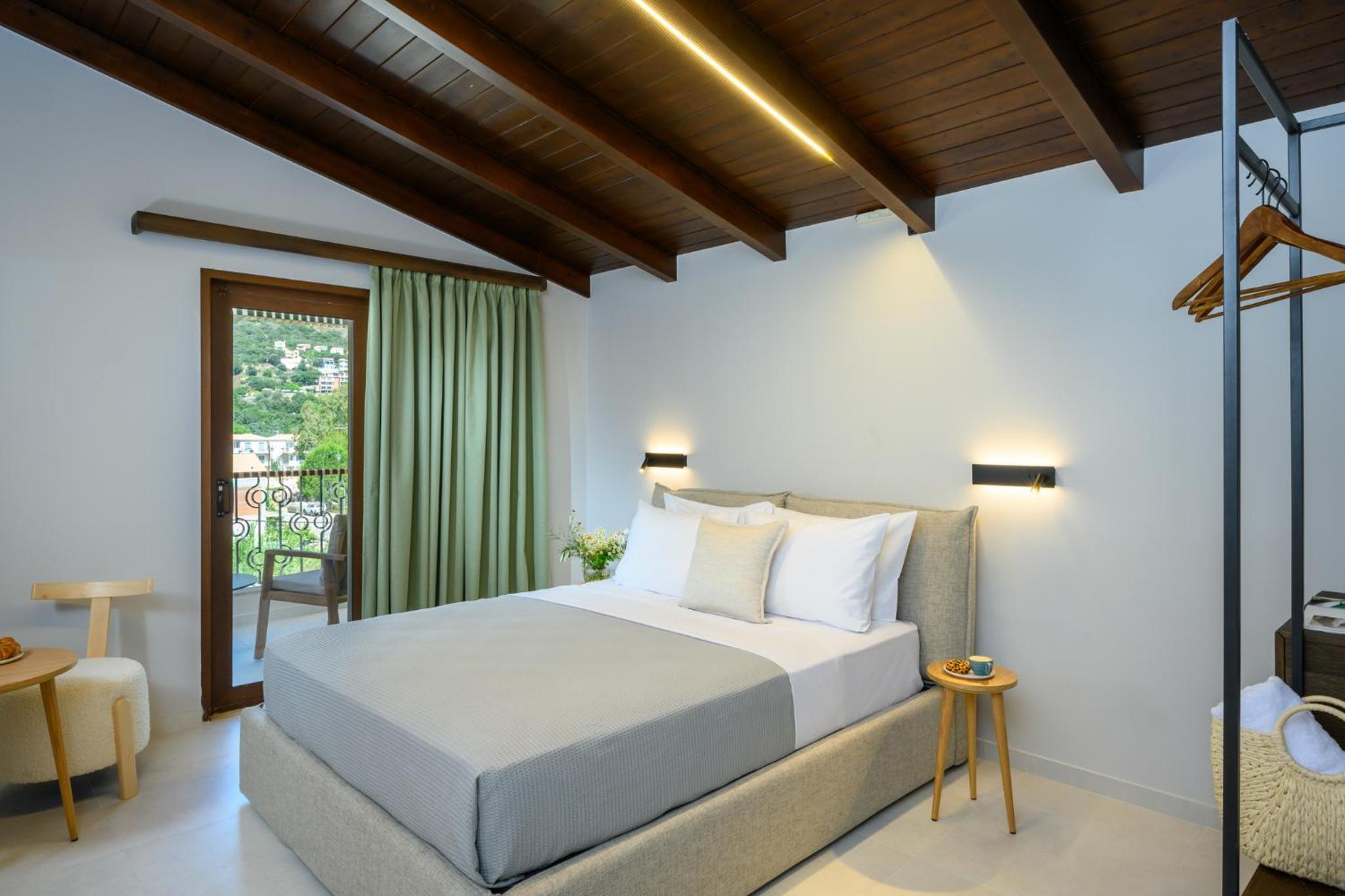 Superior Double Room With Balcony & Sea View photo 1