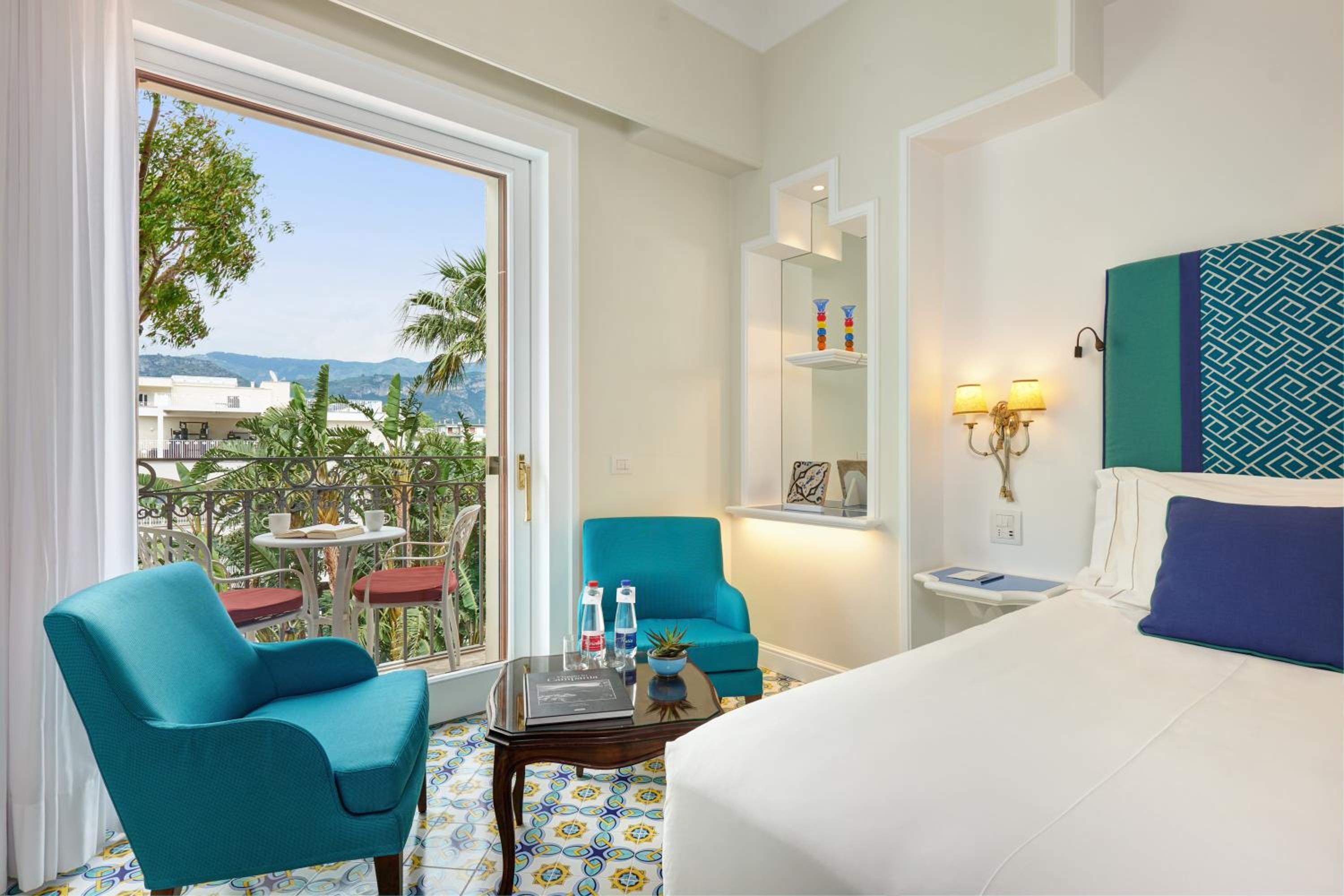 Superior Double or Twin Room with Garden View - Photo 6