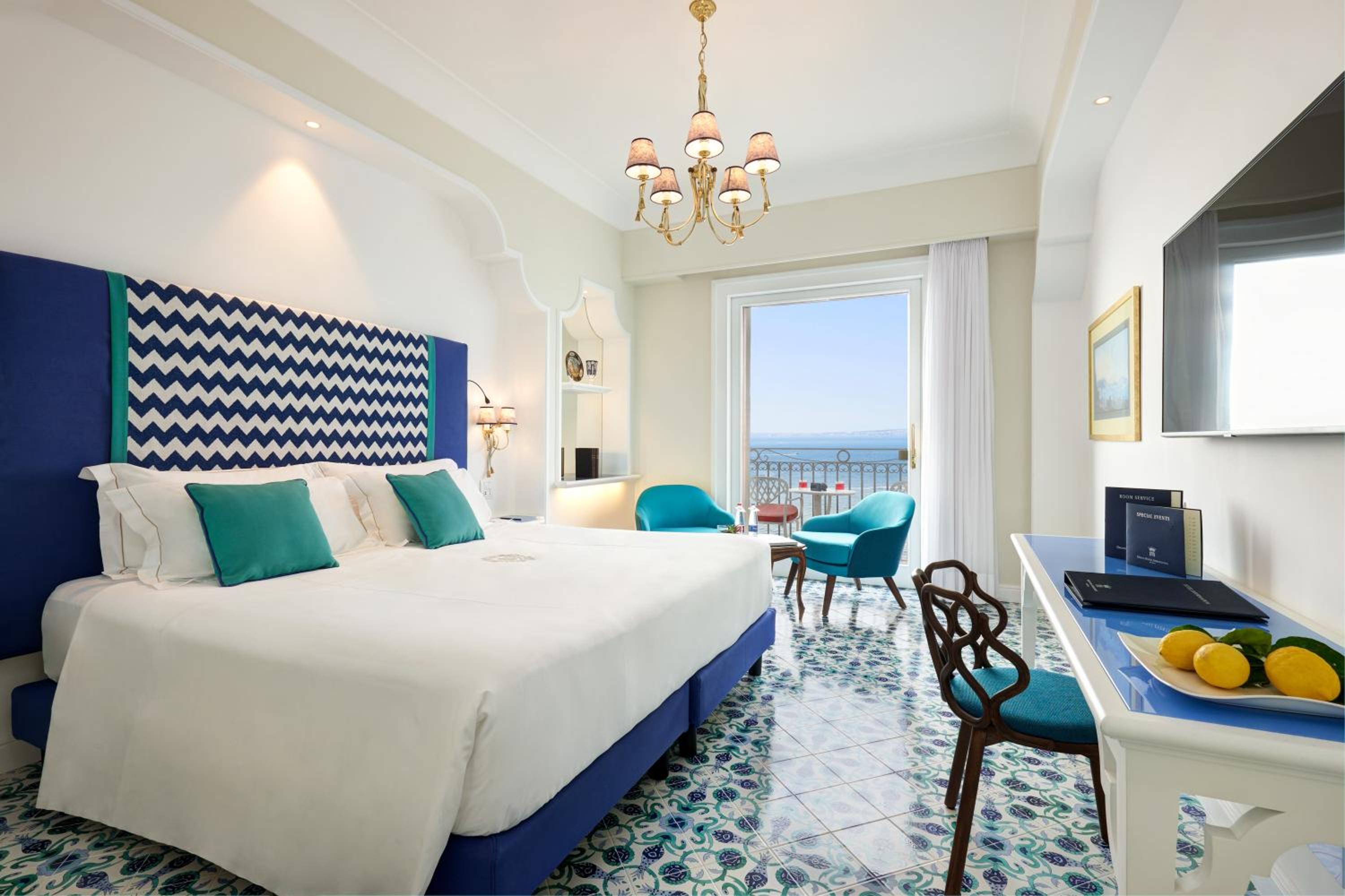 Premier Double or Twin Room with Sea View - Photo 1