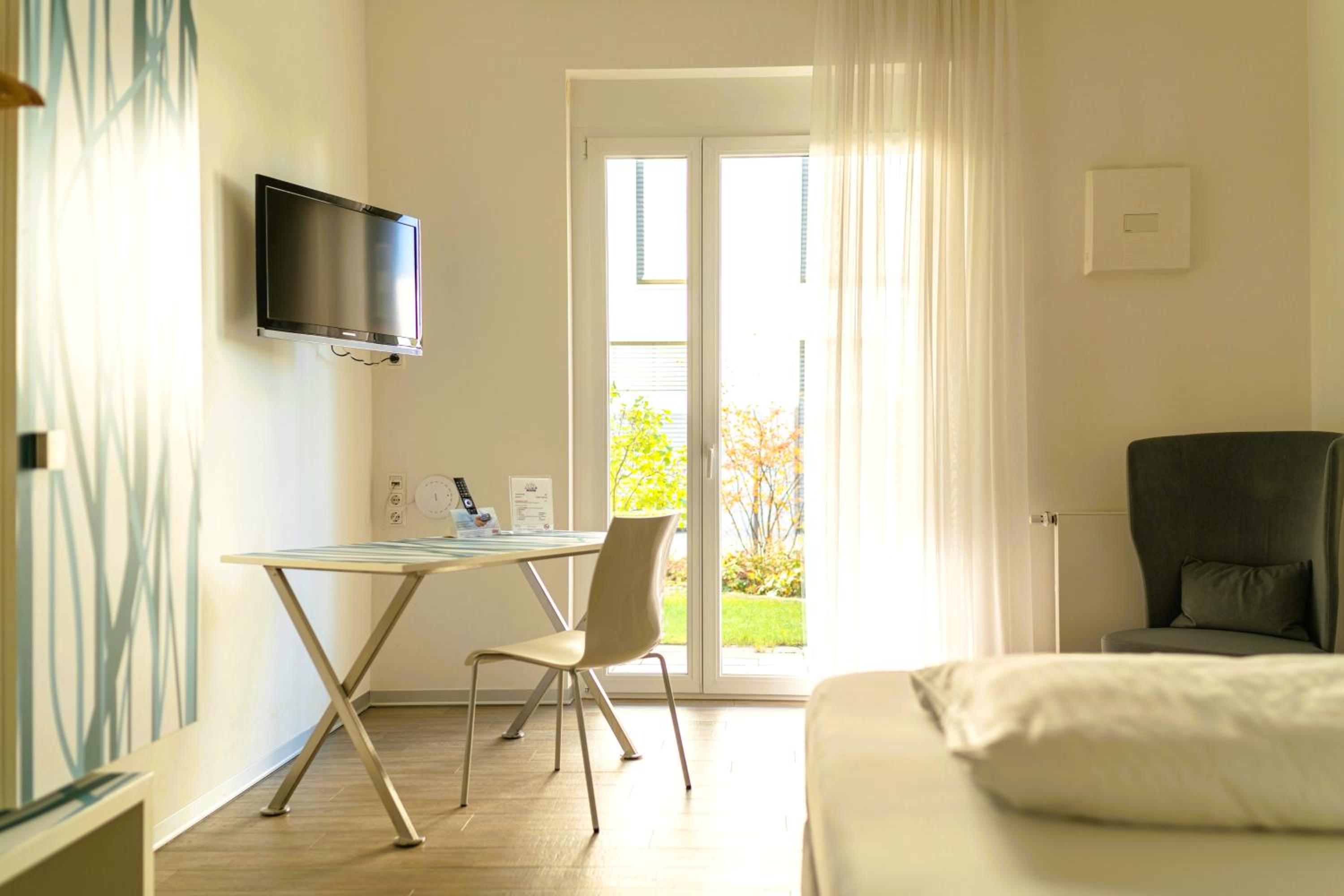 Standard Single Apartment with Balcony/Terrace photo 3