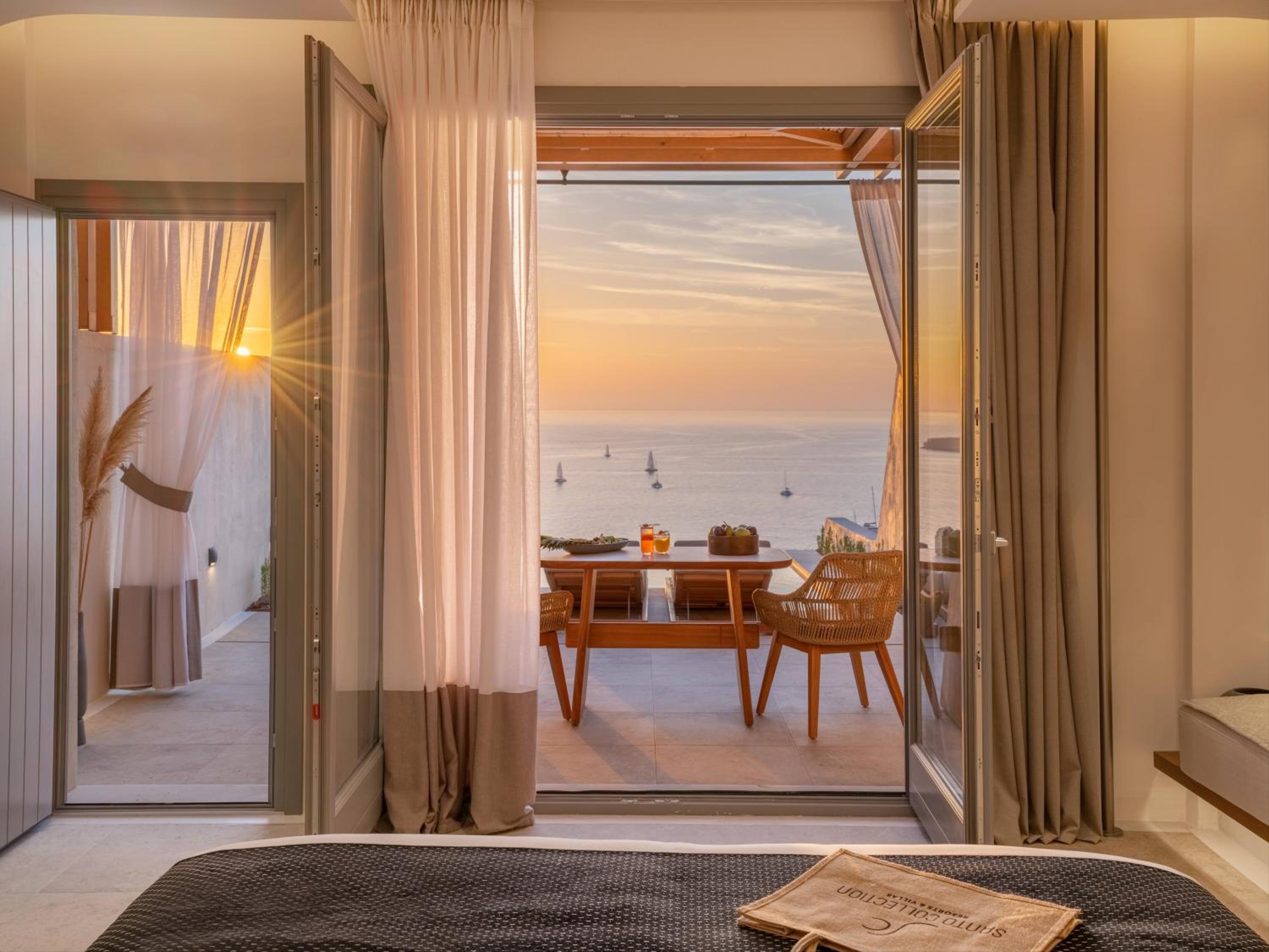 Unwind Sunset & Sea View Junior Suite with Pool - Photo 10