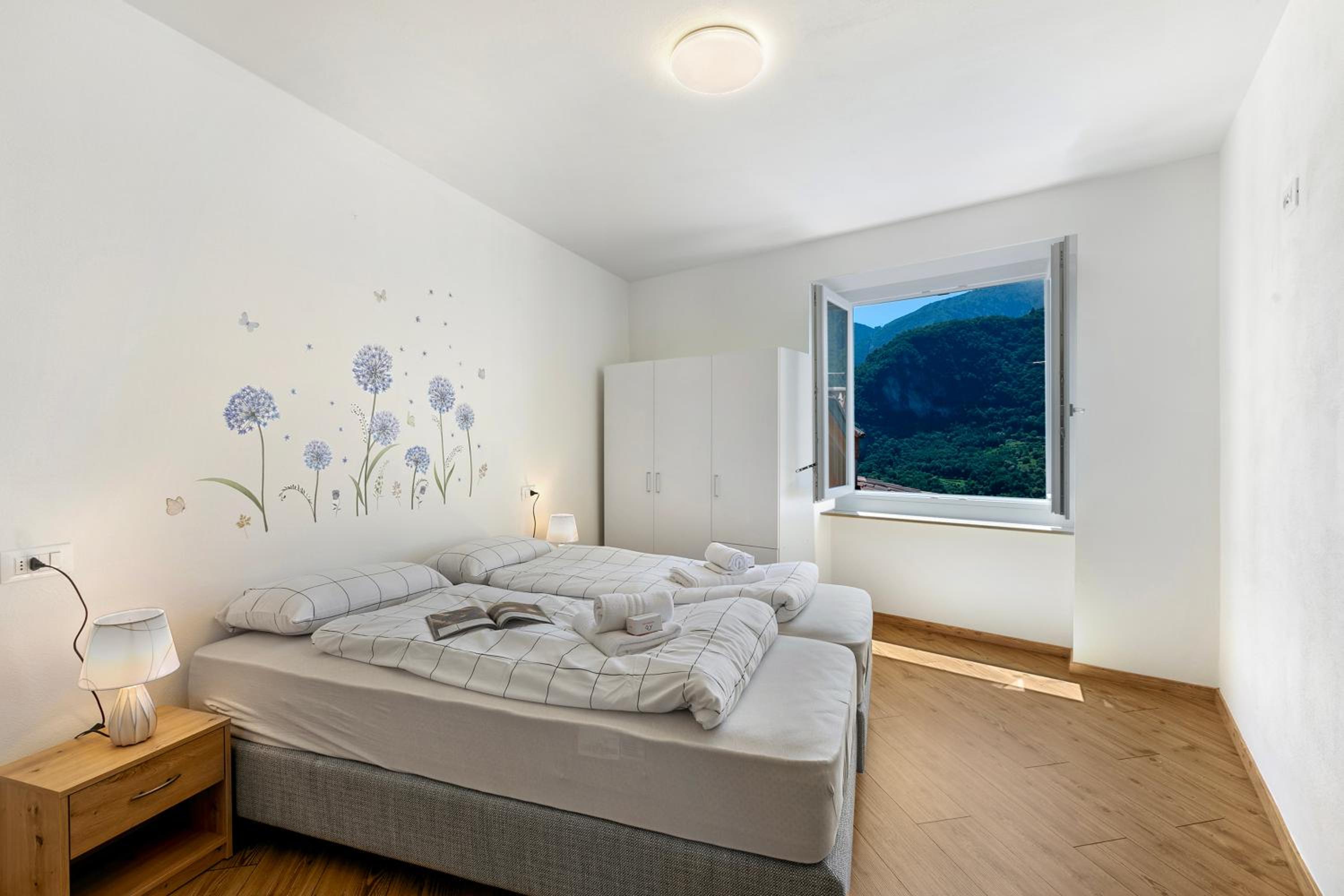 One Bedroom Apartment with Terrace 2 photo 1