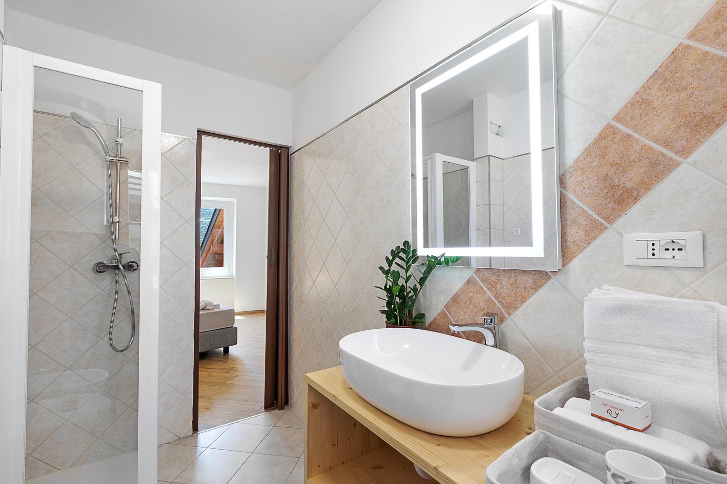 One Bedroom Apartment with Terrace 2 photo 3