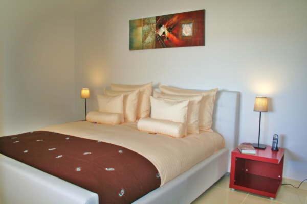 Suite with Garden View photo 2