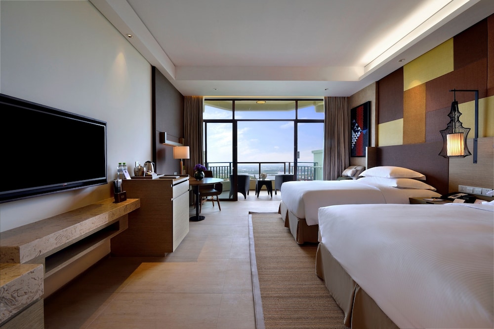Deluxe Twin Room, Lake View photo 3