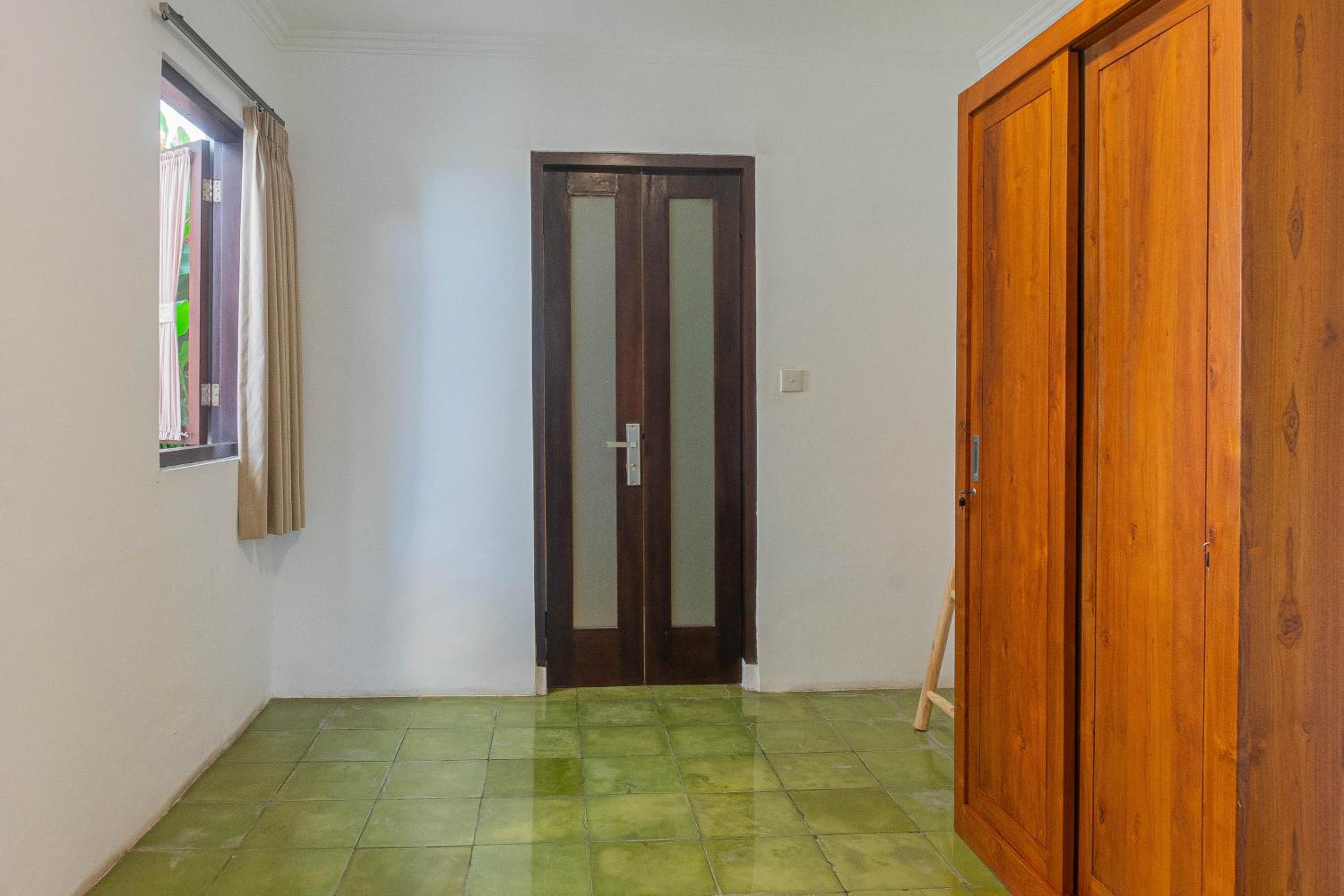 Villa photo 3