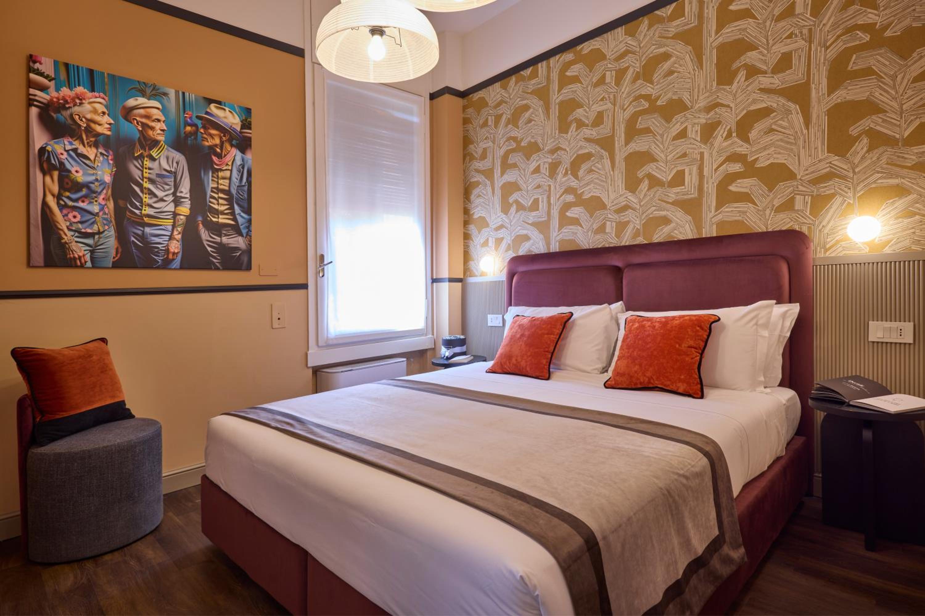 Superior King Suite