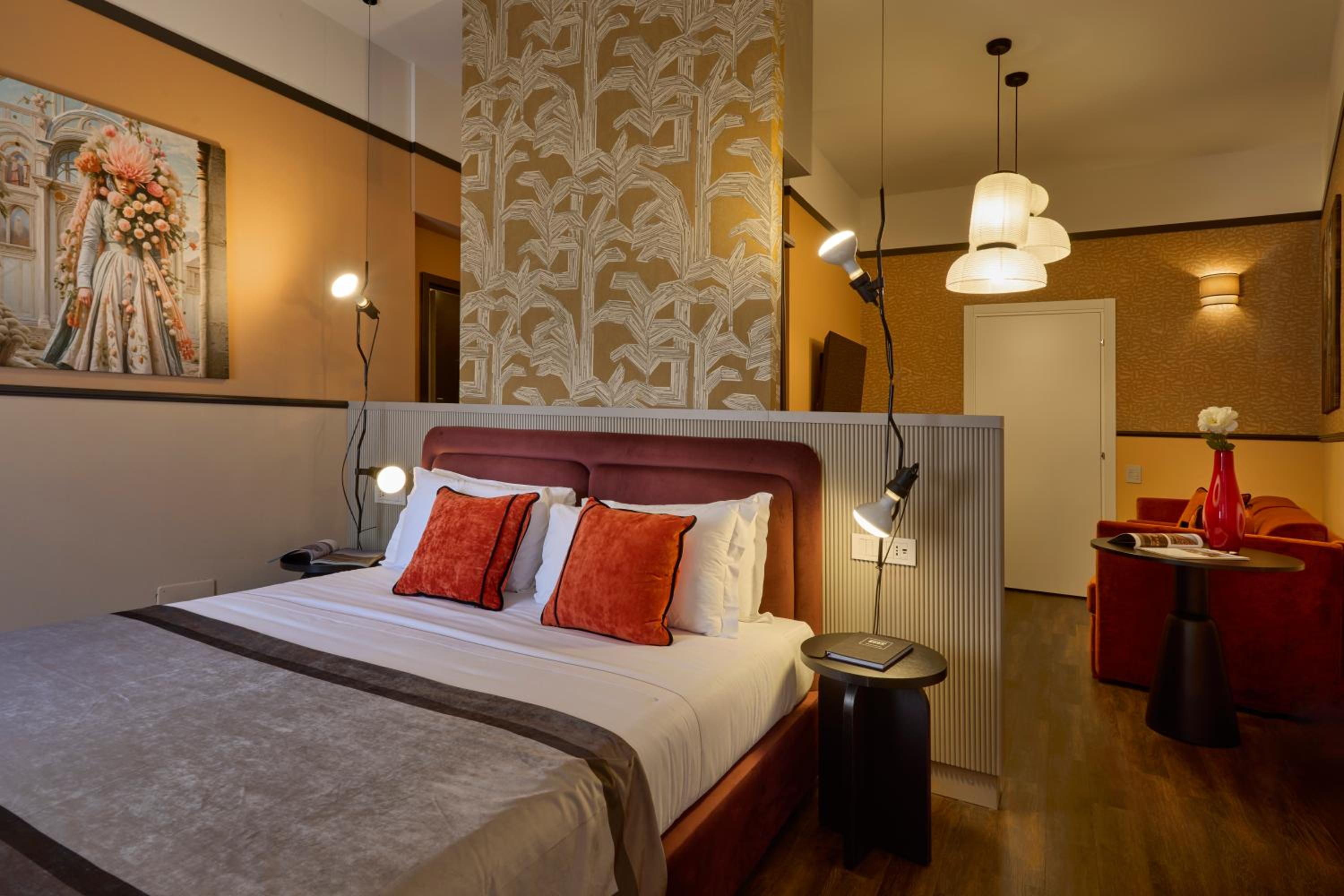 Superior King Room