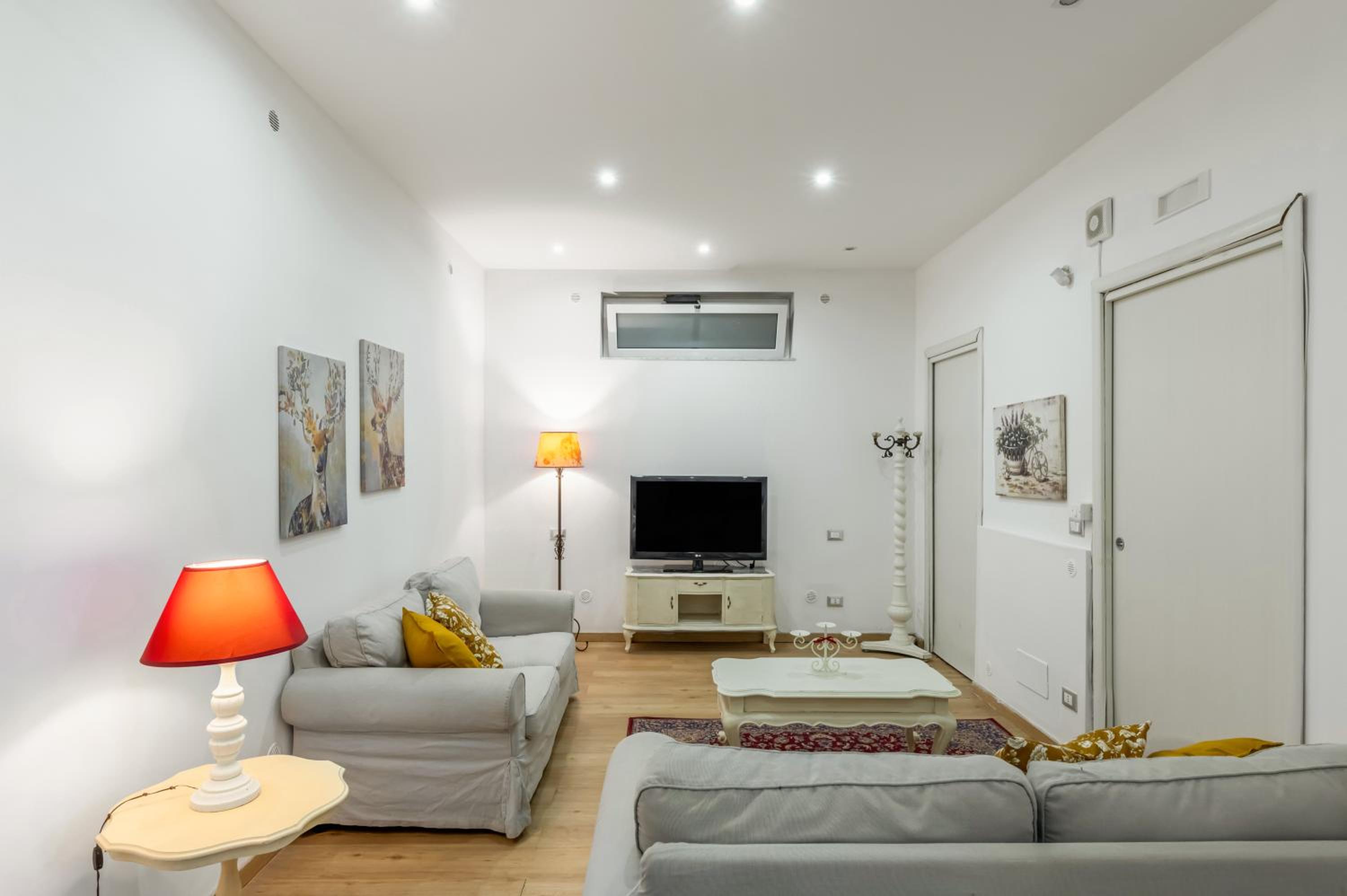 Three-Bedroom Apartment photo 1