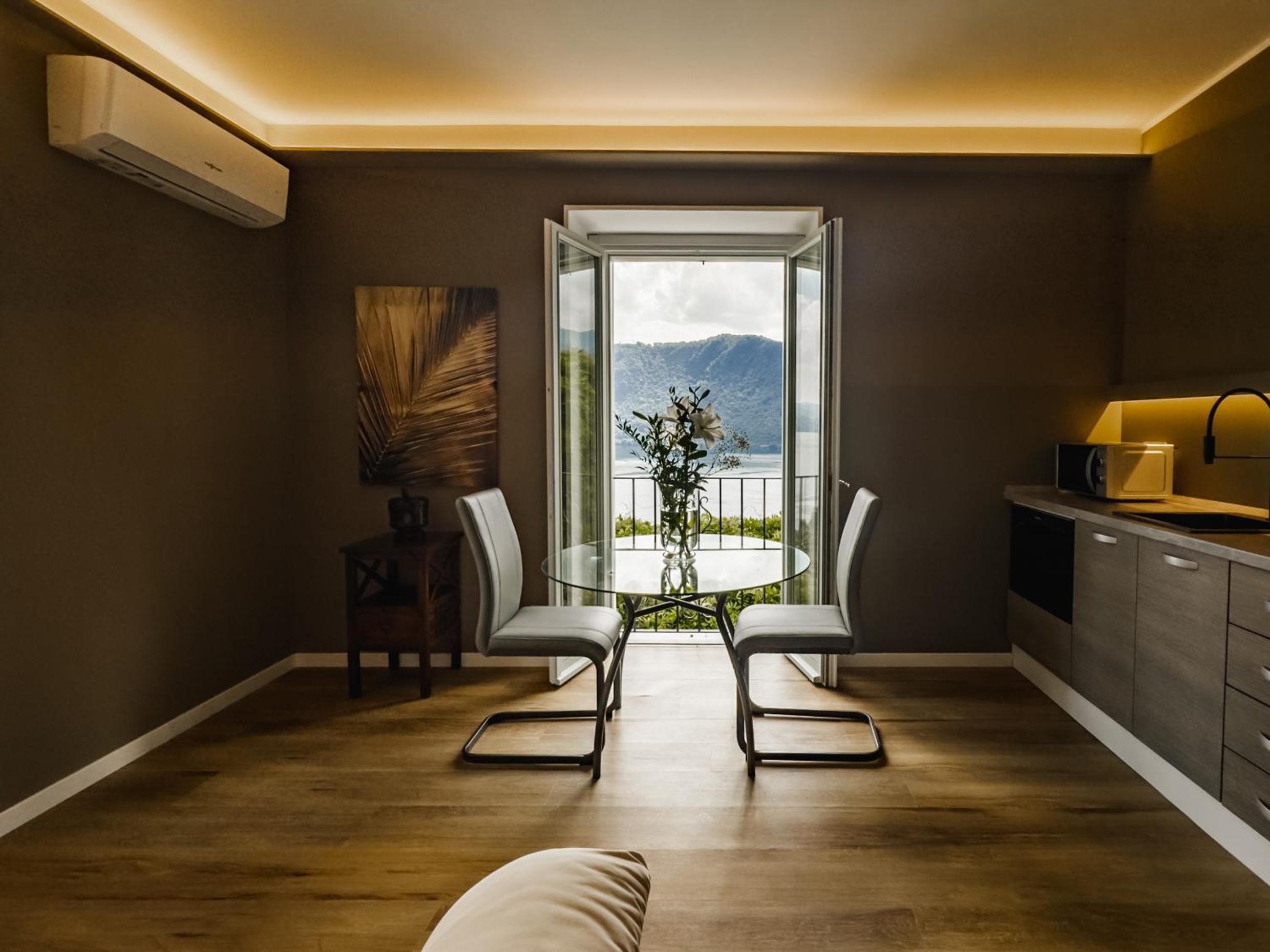 Apartment with Lake View photo 1