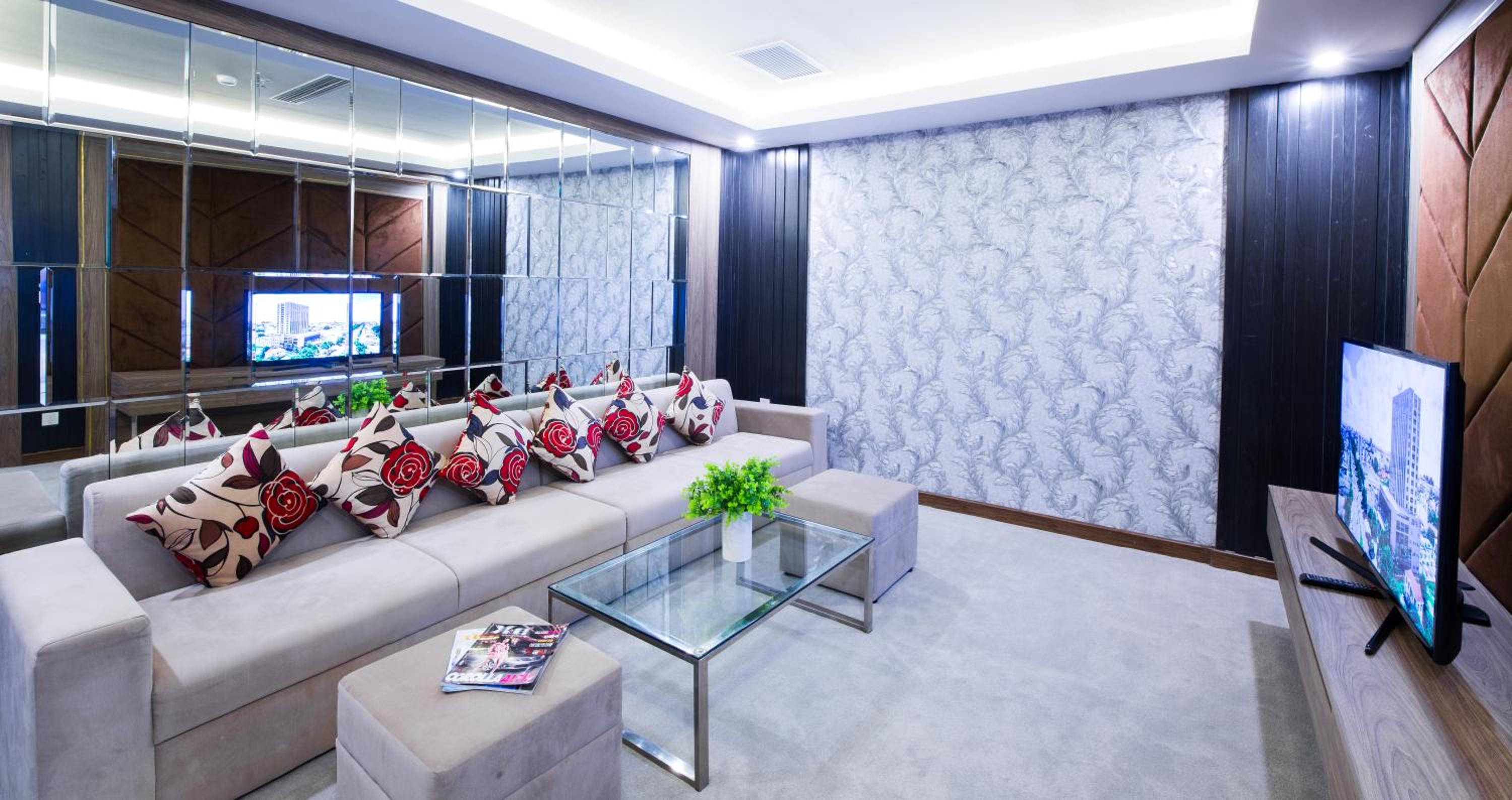 Presidential Suite photo 2