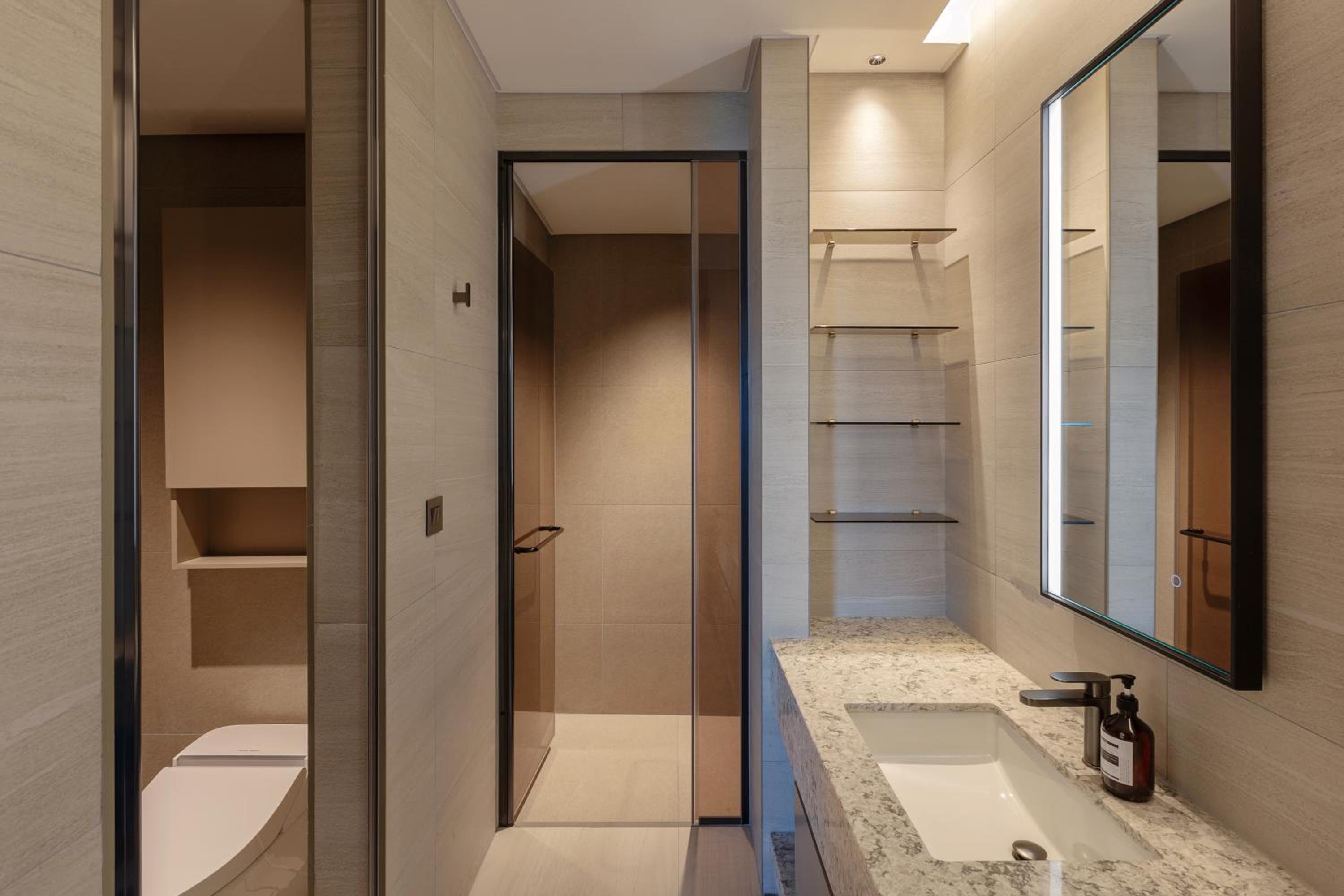 Royal Suite with Partial Ocean View  - Photo 3