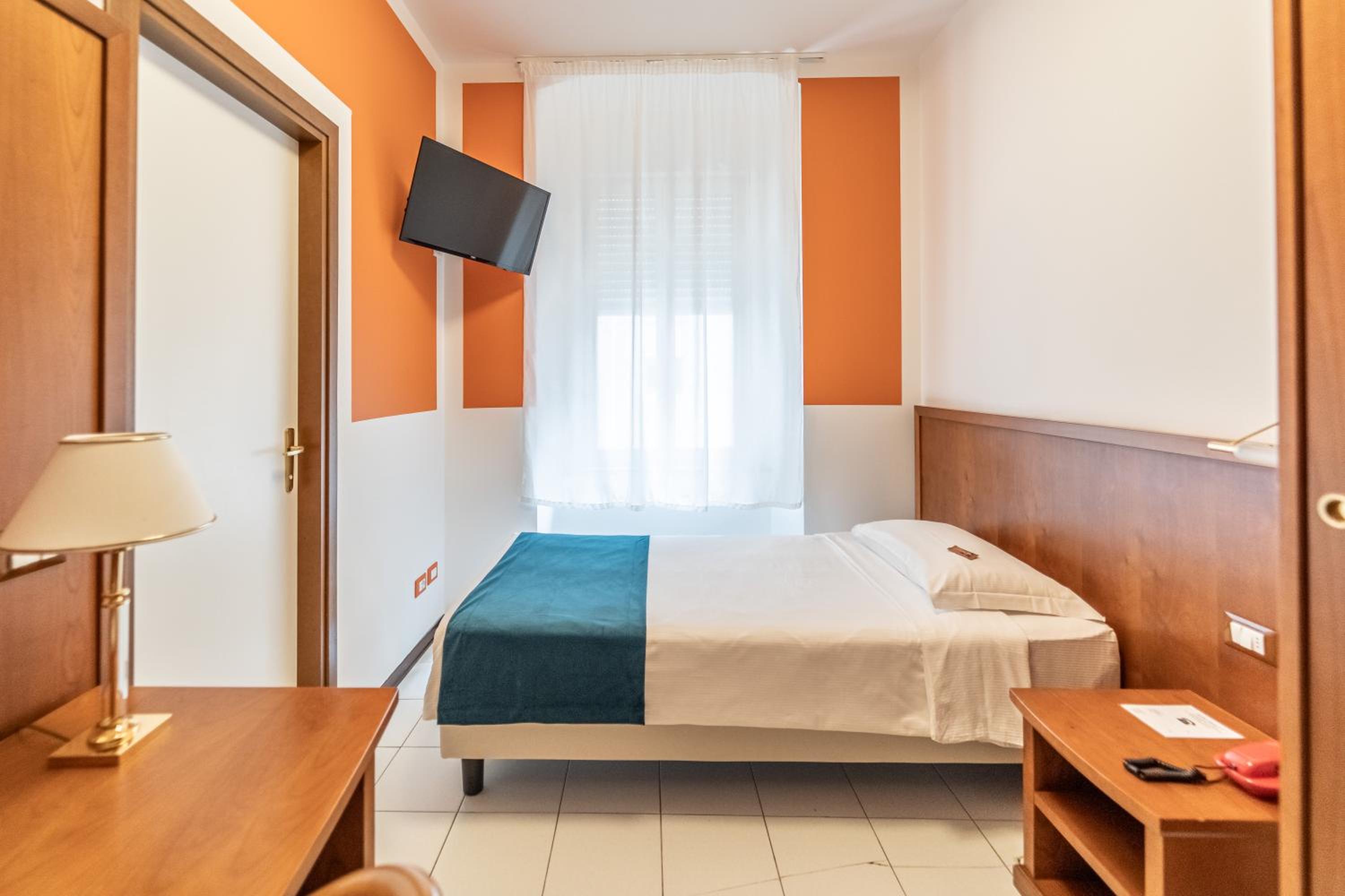 Single Room photo 1
