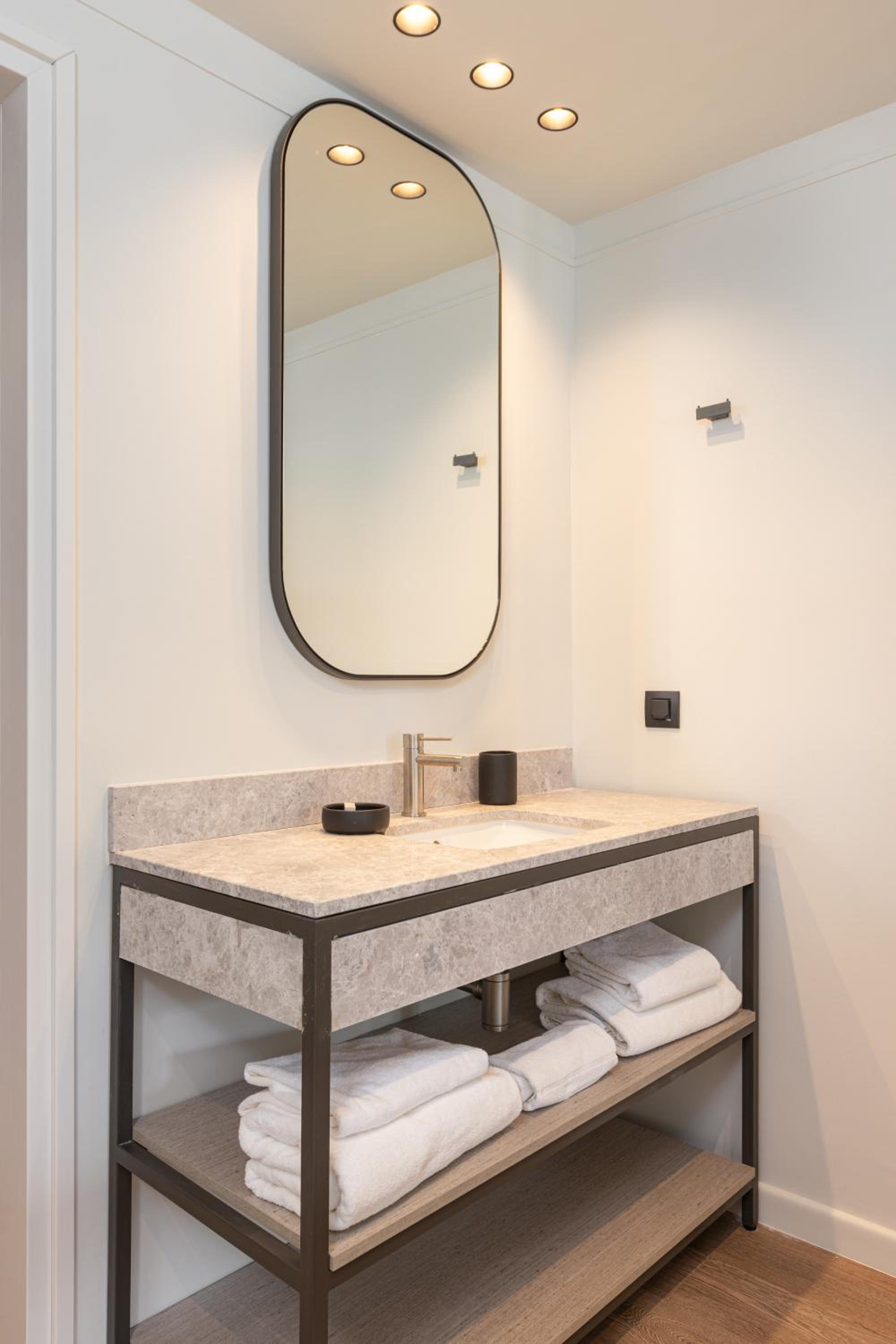 Executive Double Room with Terrace - Photo 4