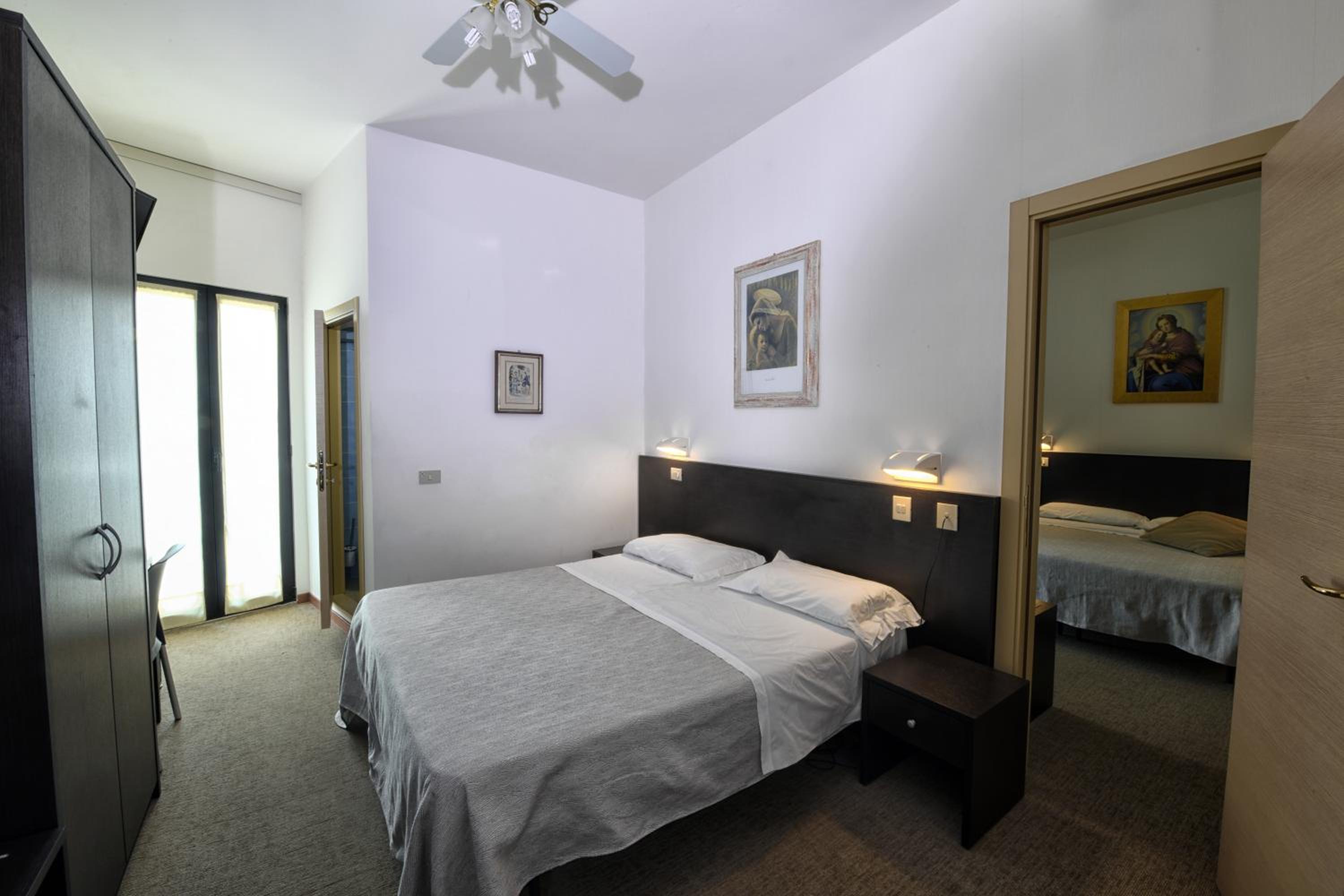 Triple Room - Photo 3