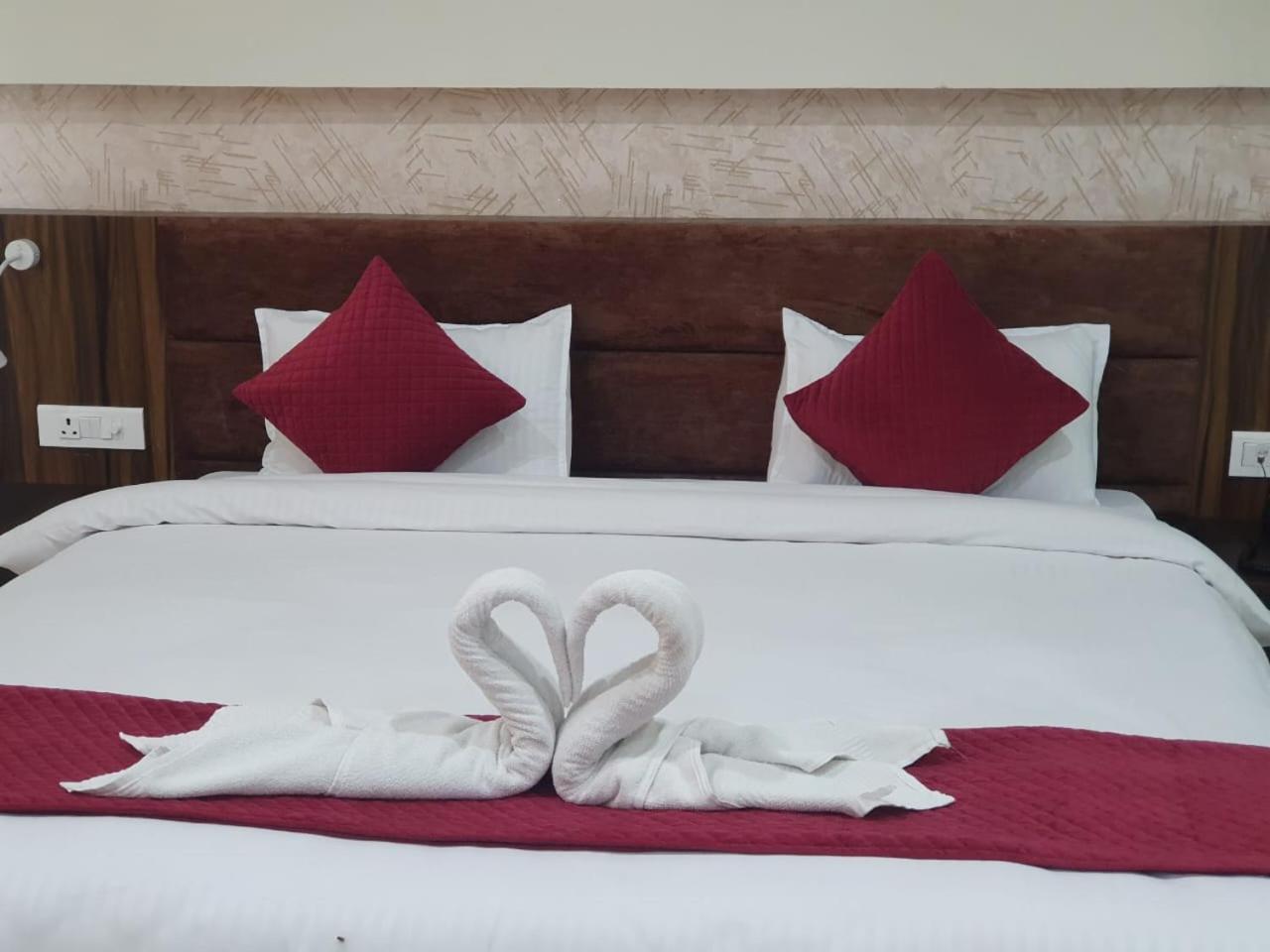 Deluxe Double Room photo 2