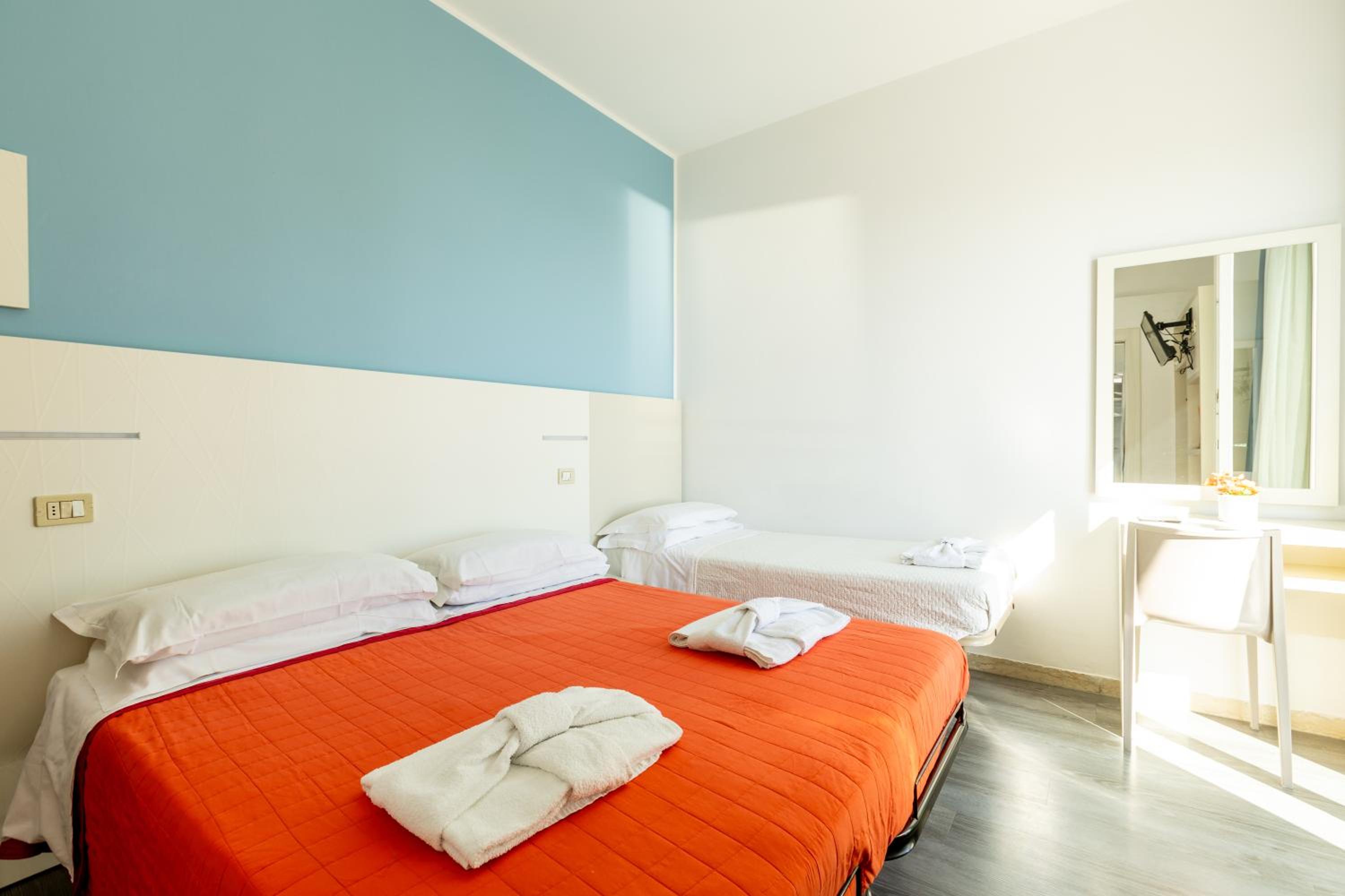 Triple Room photo 3