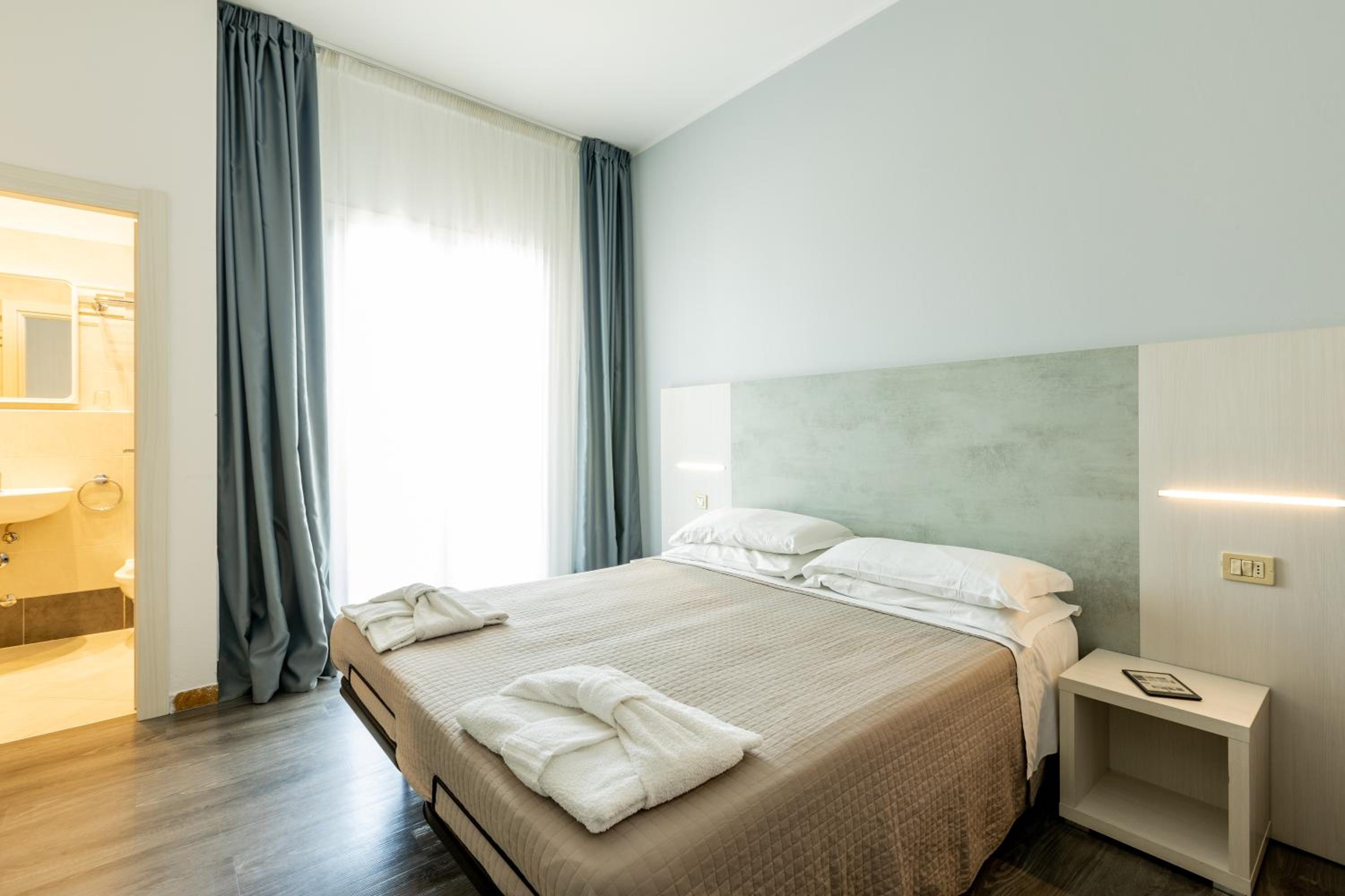 Triple Room photo 2