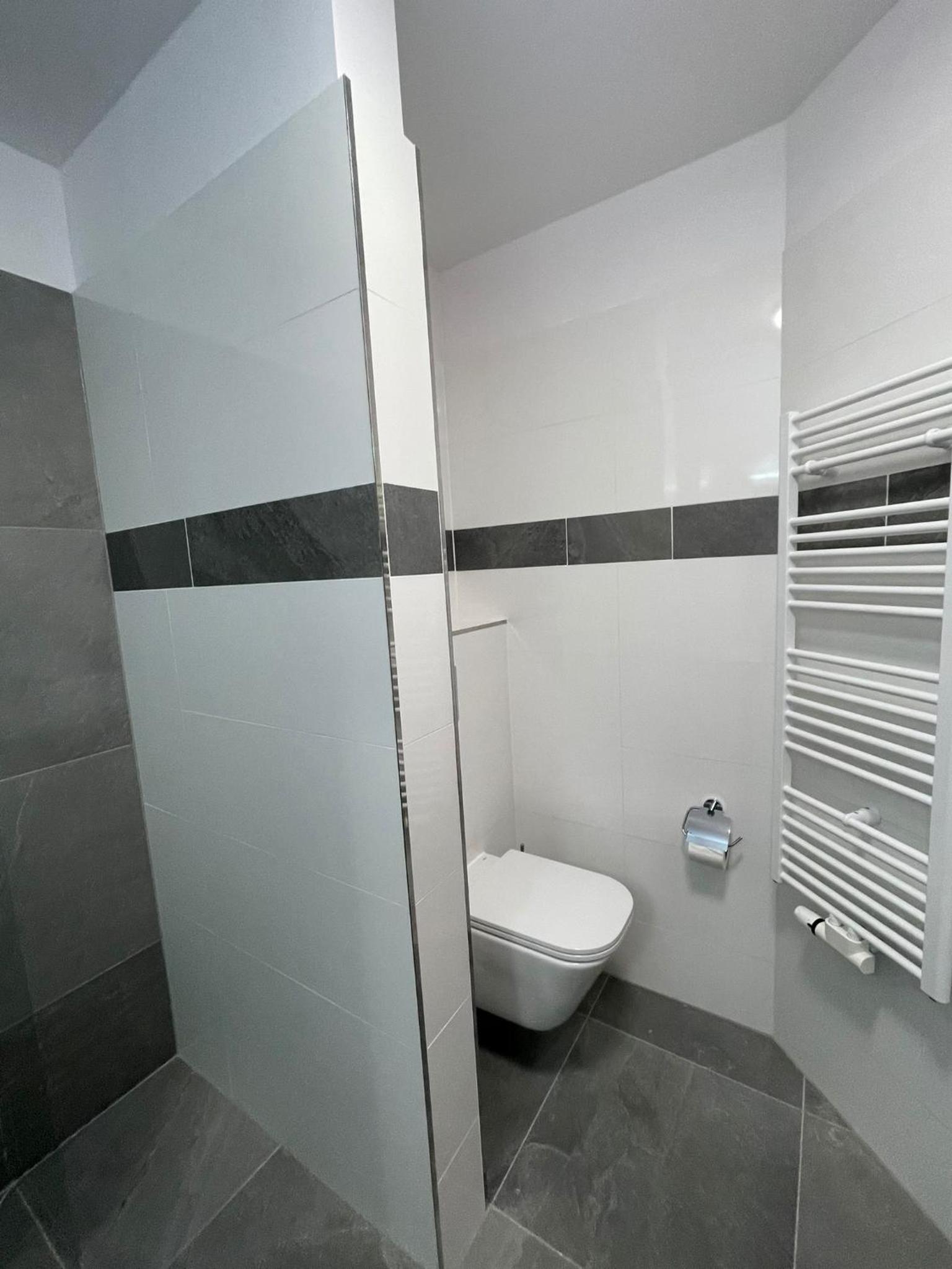 Budget Triple Room - Photo 2