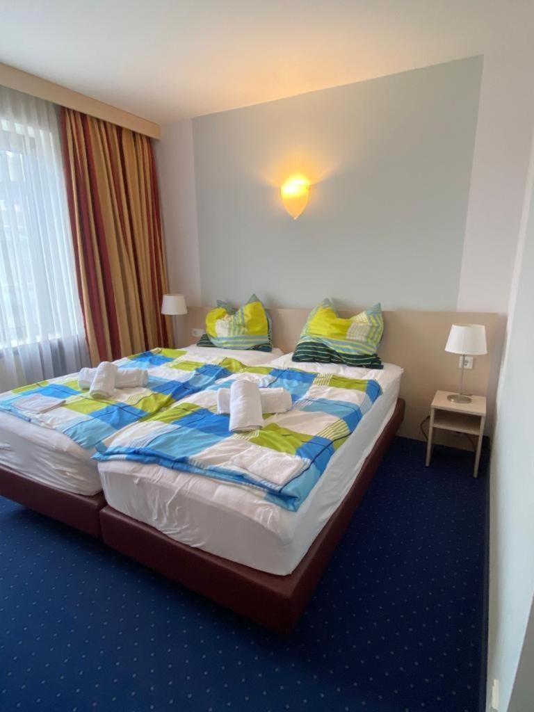 Standard Double Room - Photo 4