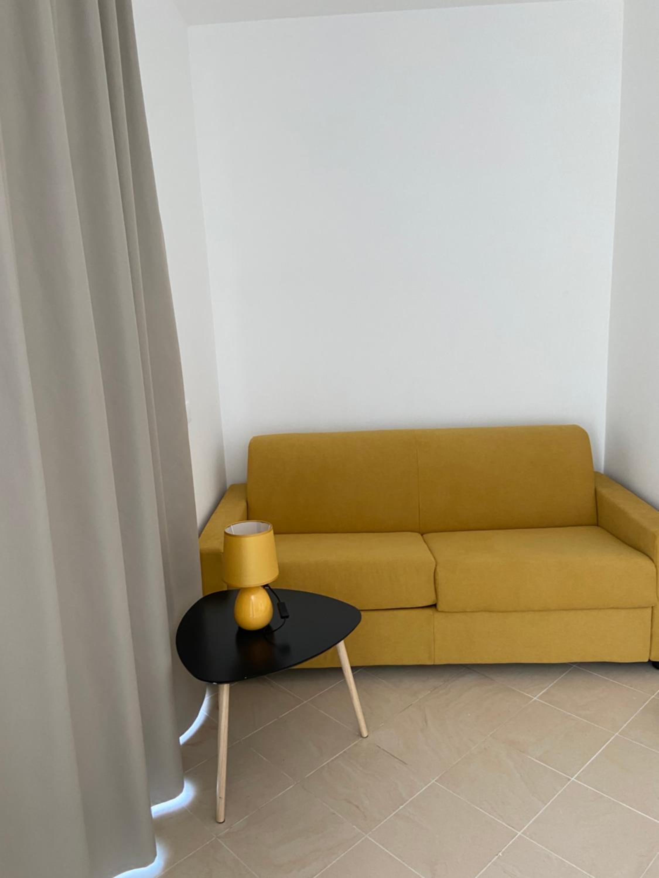 One-Bedroom Apartment with Garden View