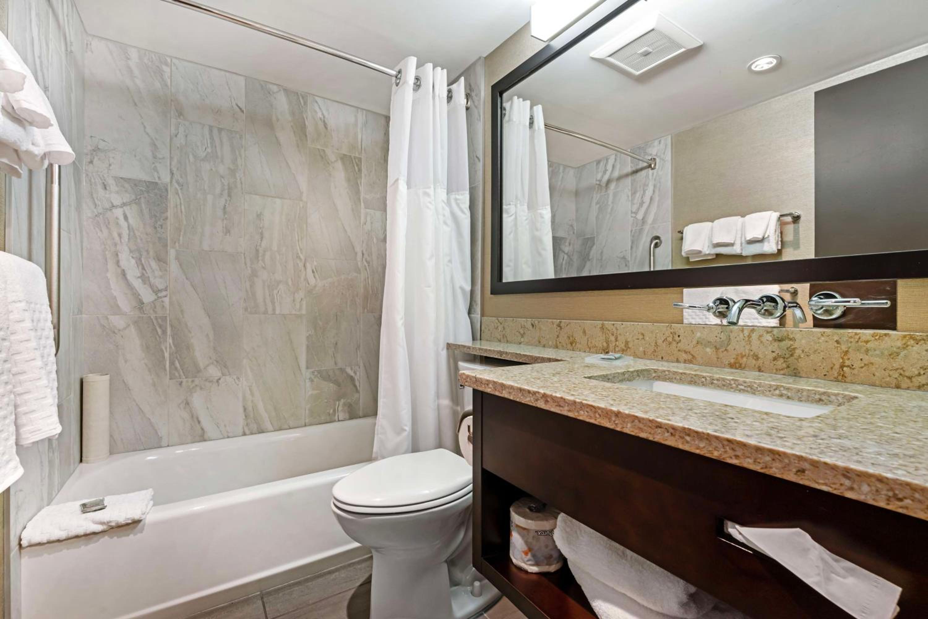 Queen Room with Two Queen Beds - Ground Floor/Pet Friendly