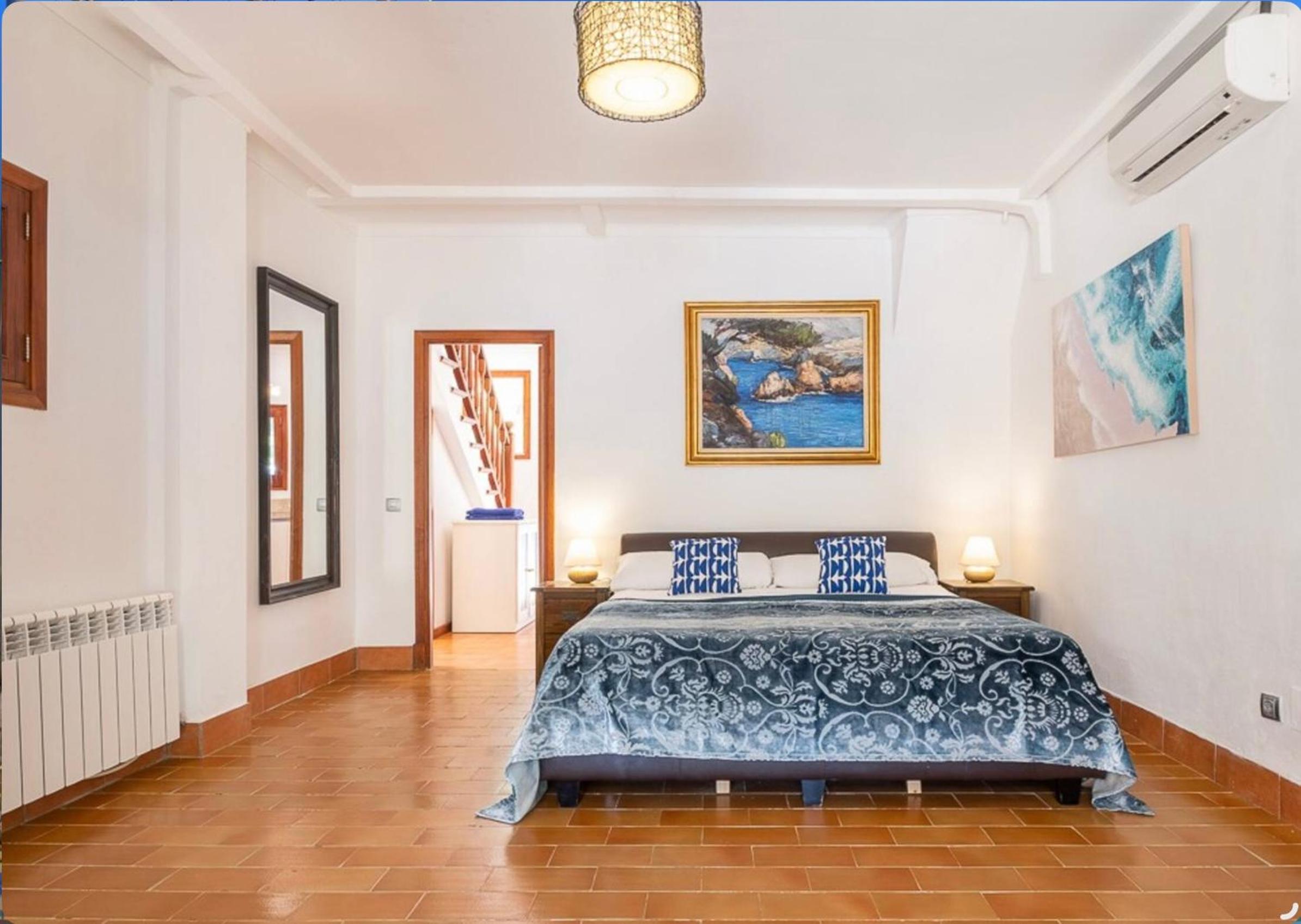 Casa de Seis Habitaciones