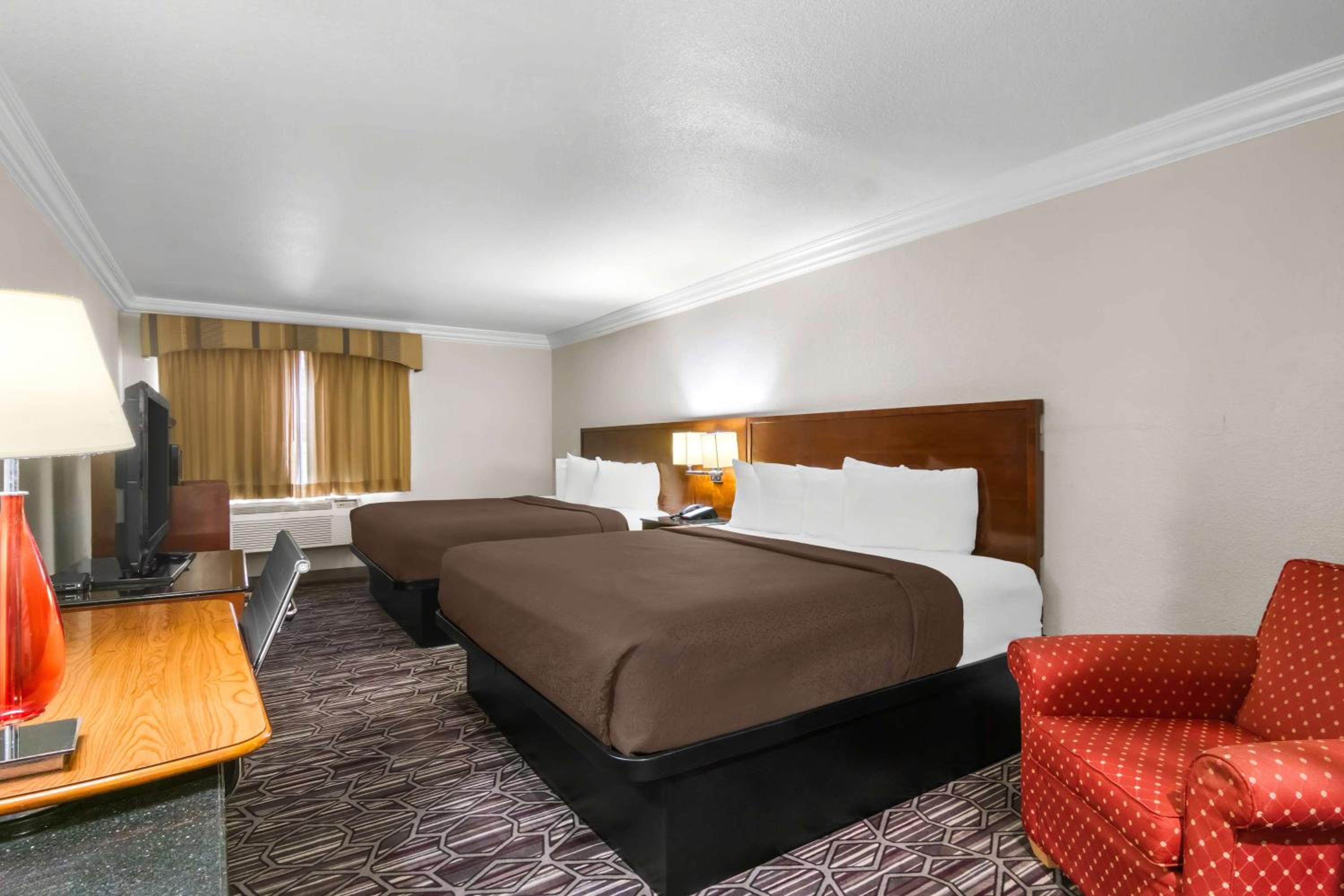 King Room with Two King Beds
