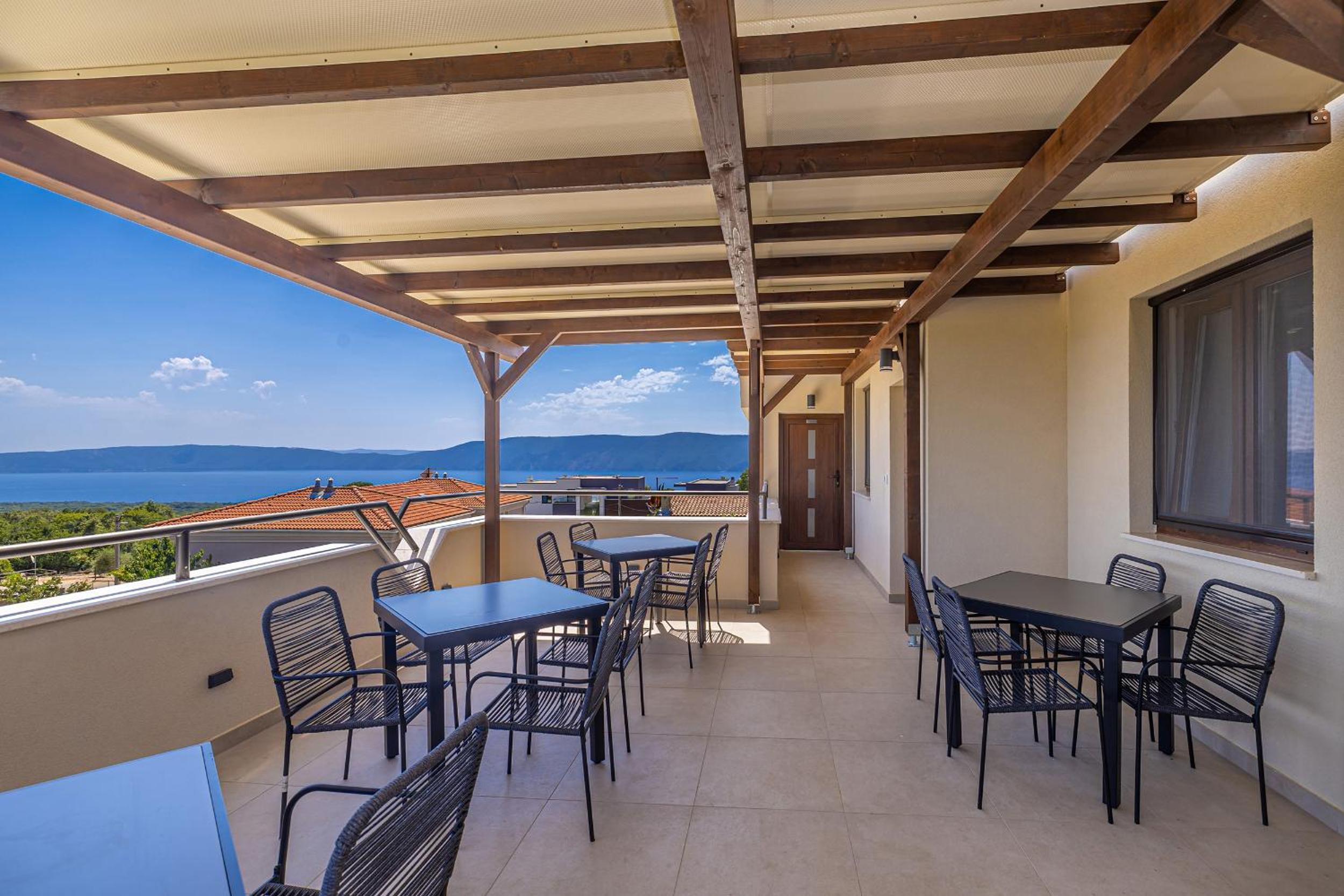 Two-Bedroom Apartment with Terrace - Photo 2