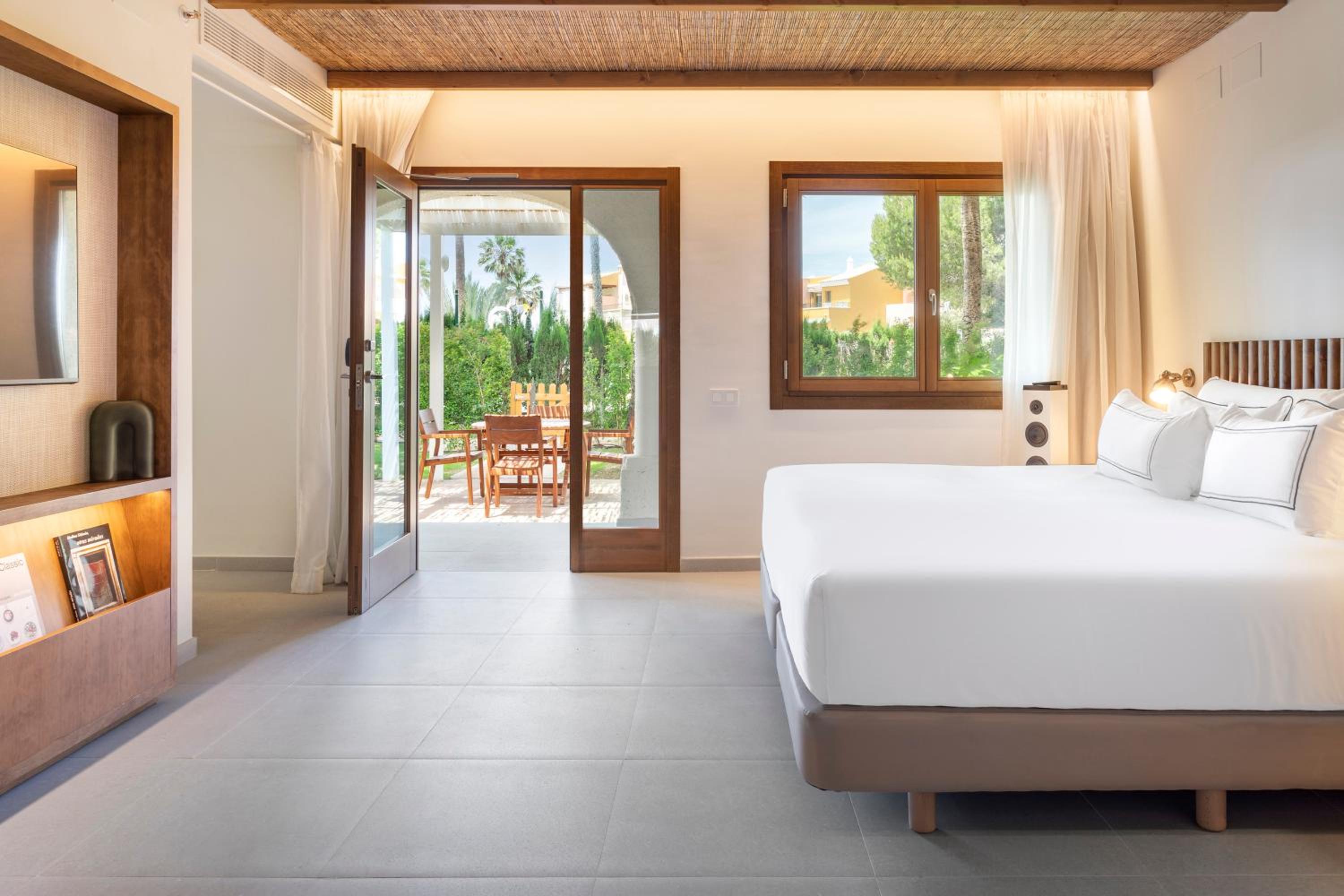 The LEVEL Villa - Photo 4