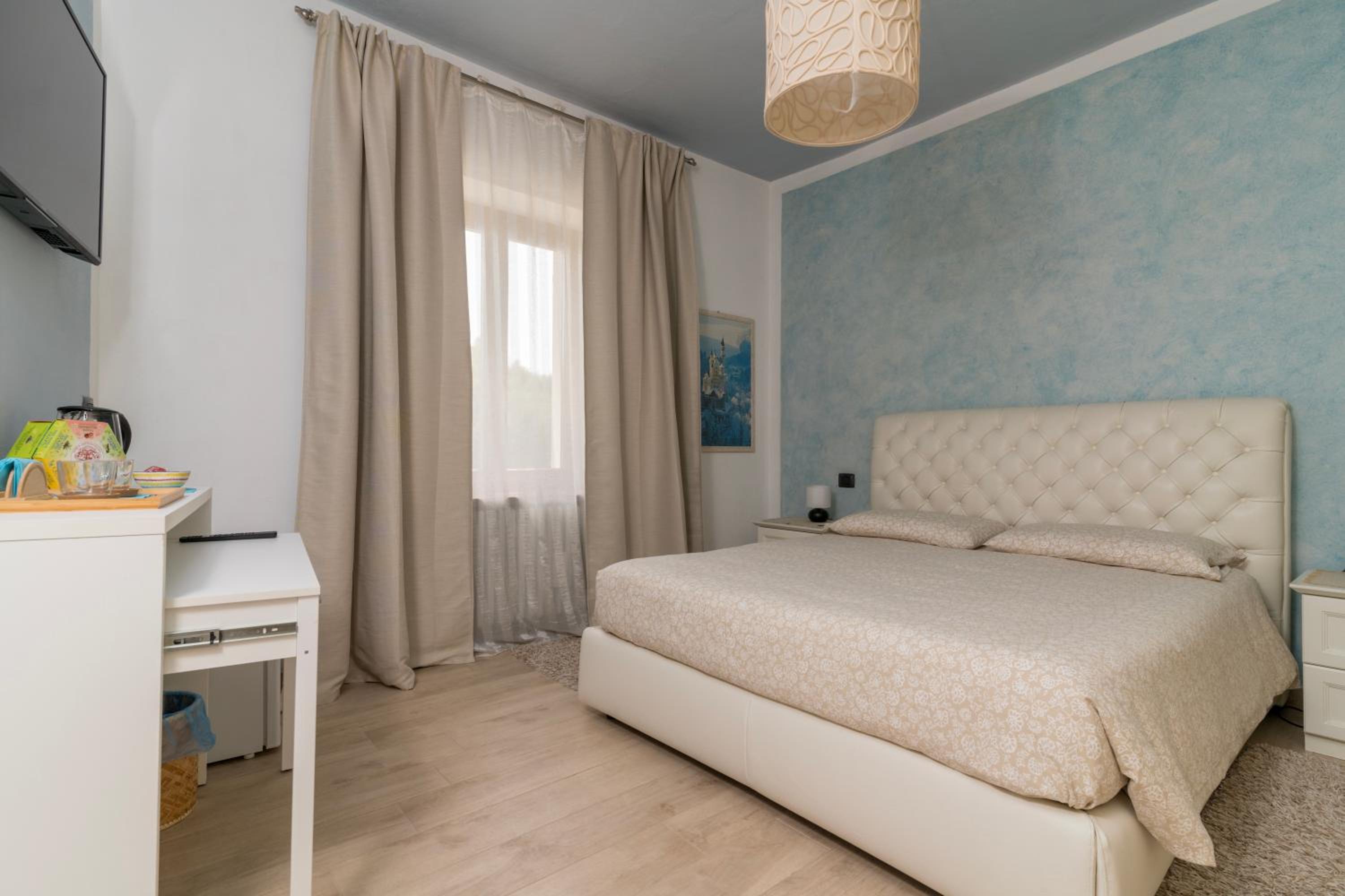Double Room with Private Bathroom photo 3