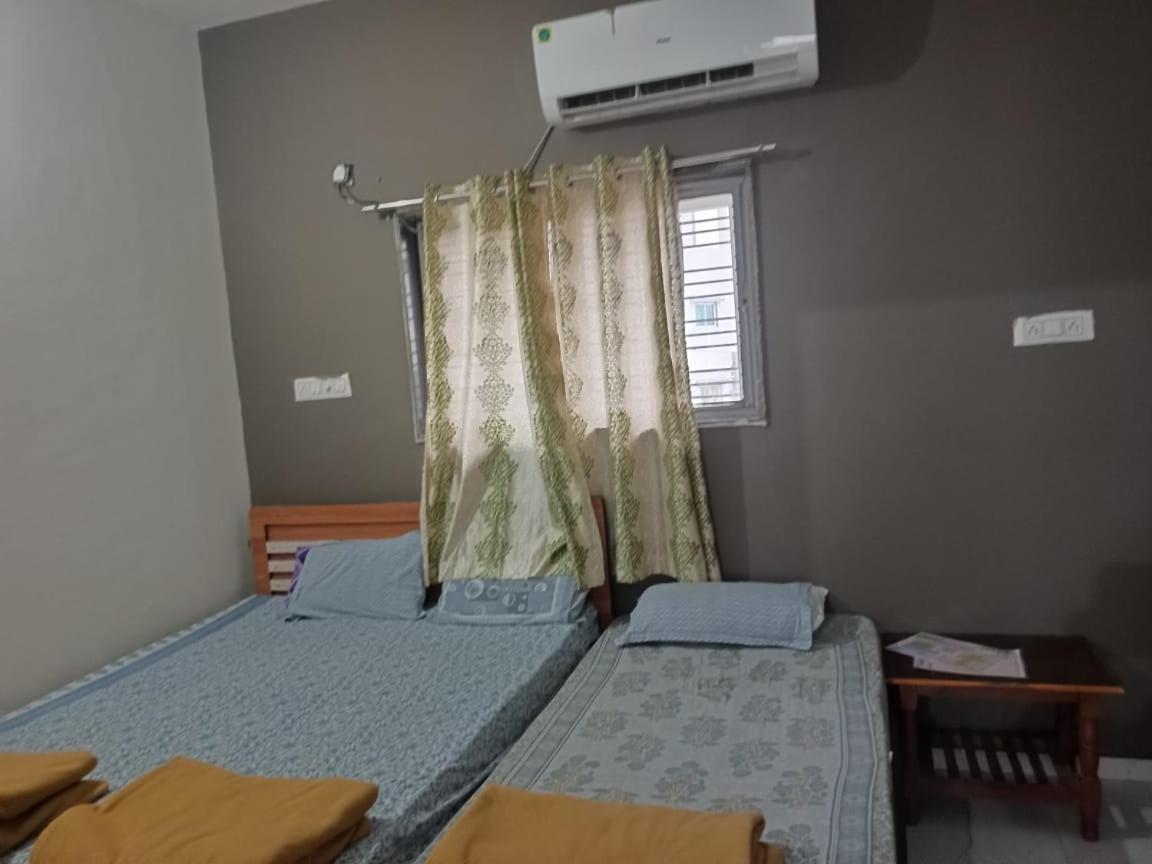 Double Room with Private Bathroom photo 2