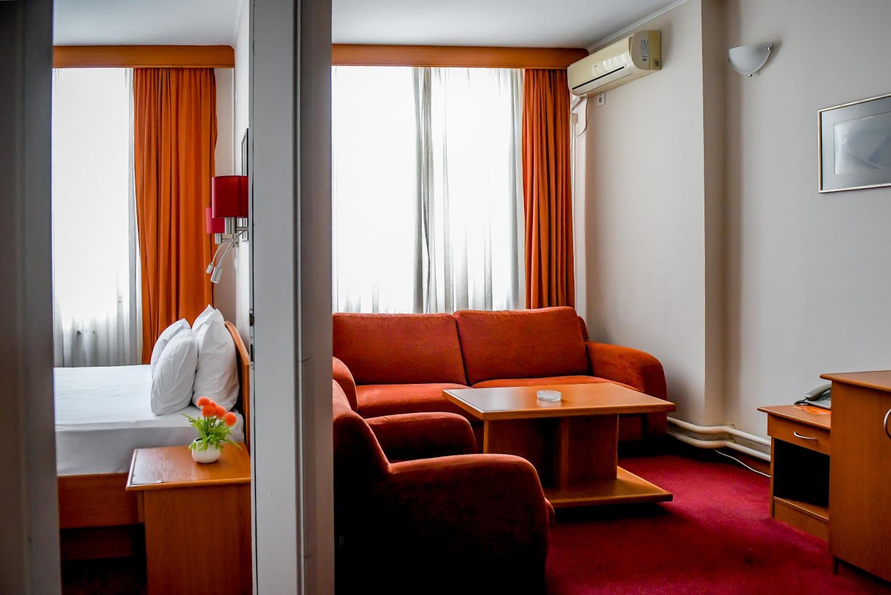 Suite (2 Adults) photo 1