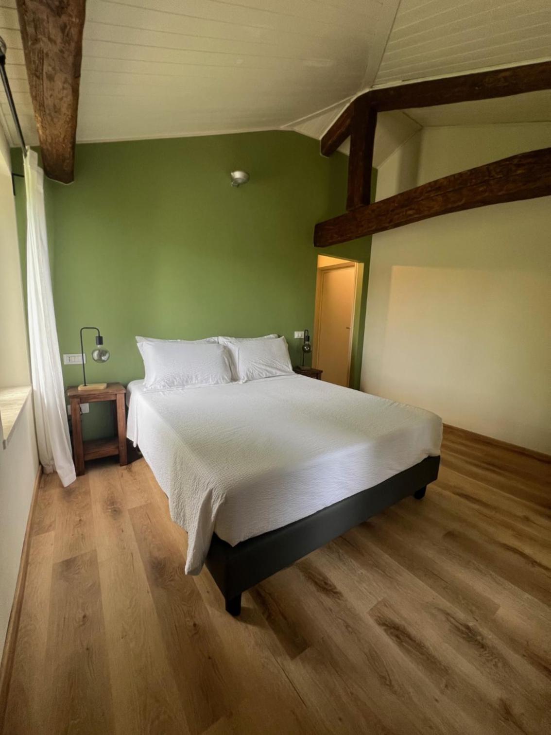 Double Room with Private Bathroom photo 1