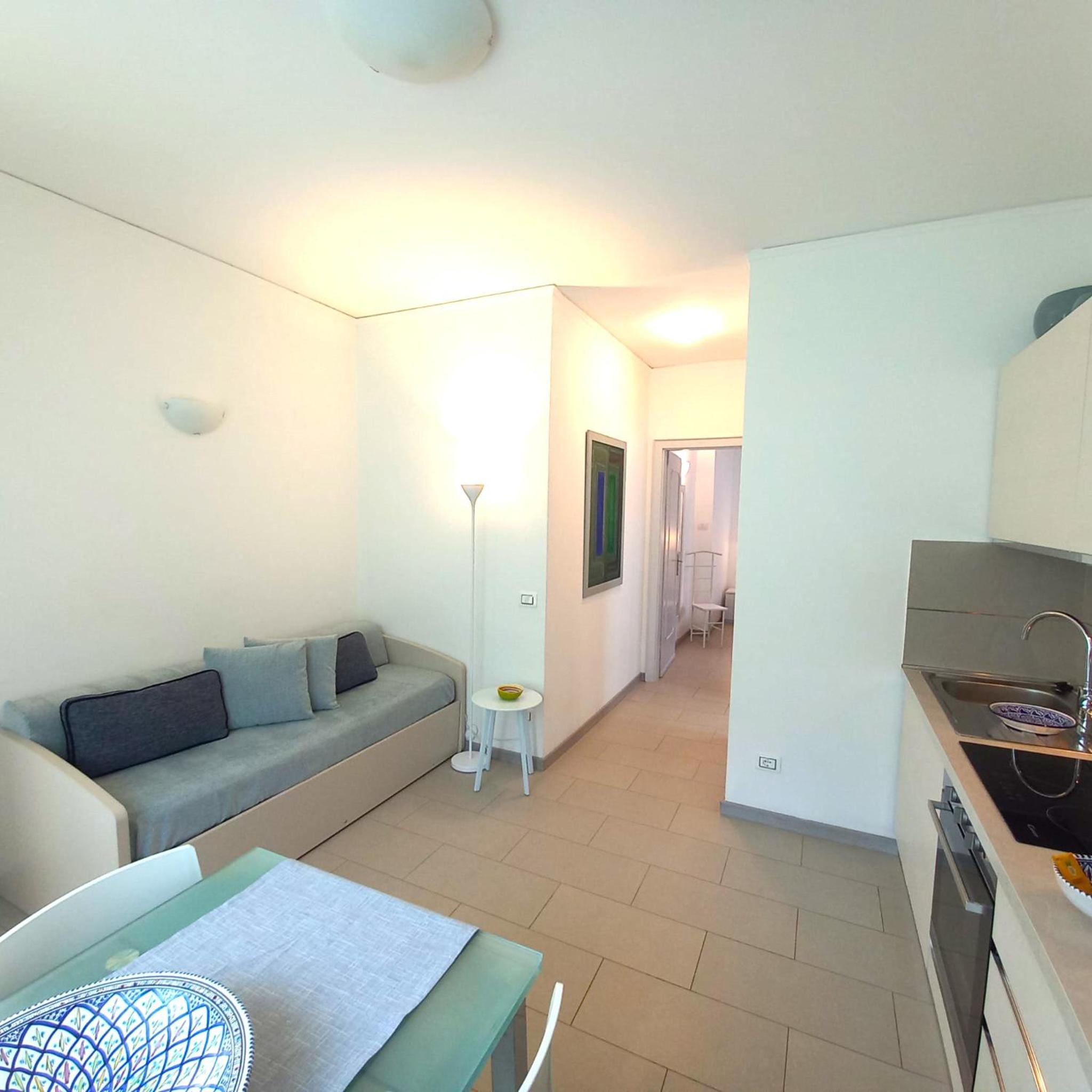 Apartment with Garden View